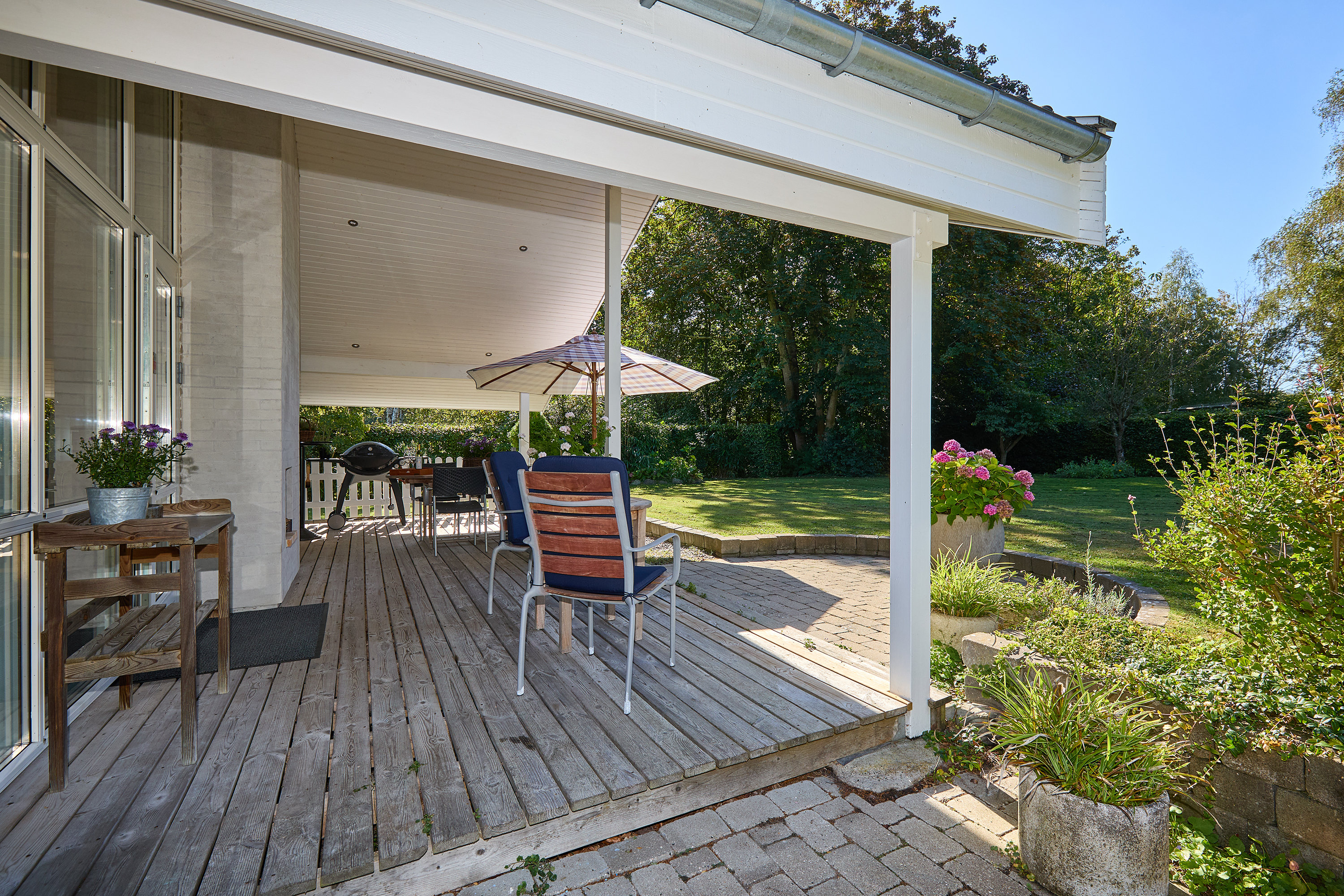 Fremhævet terrasse billede i fuldskærmstilstand. Billede af Karl Andersens Vej 24, Rågeleje, 3210 Vejby