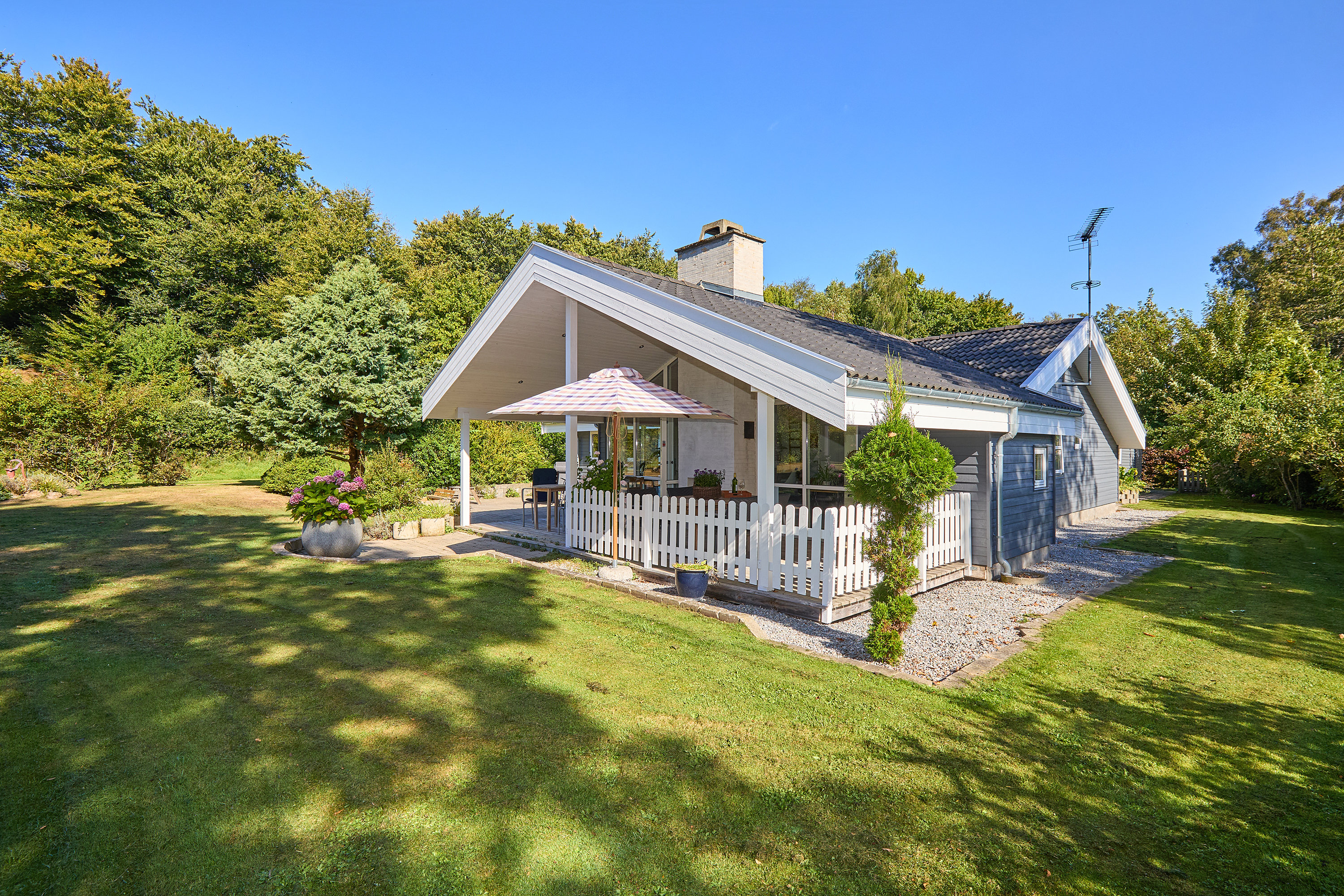 Fremhævet ejendommen billede i fuldskærmstilstand. Billede af Karl Andersens Vej 24, Rågeleje, 3210 Vejby