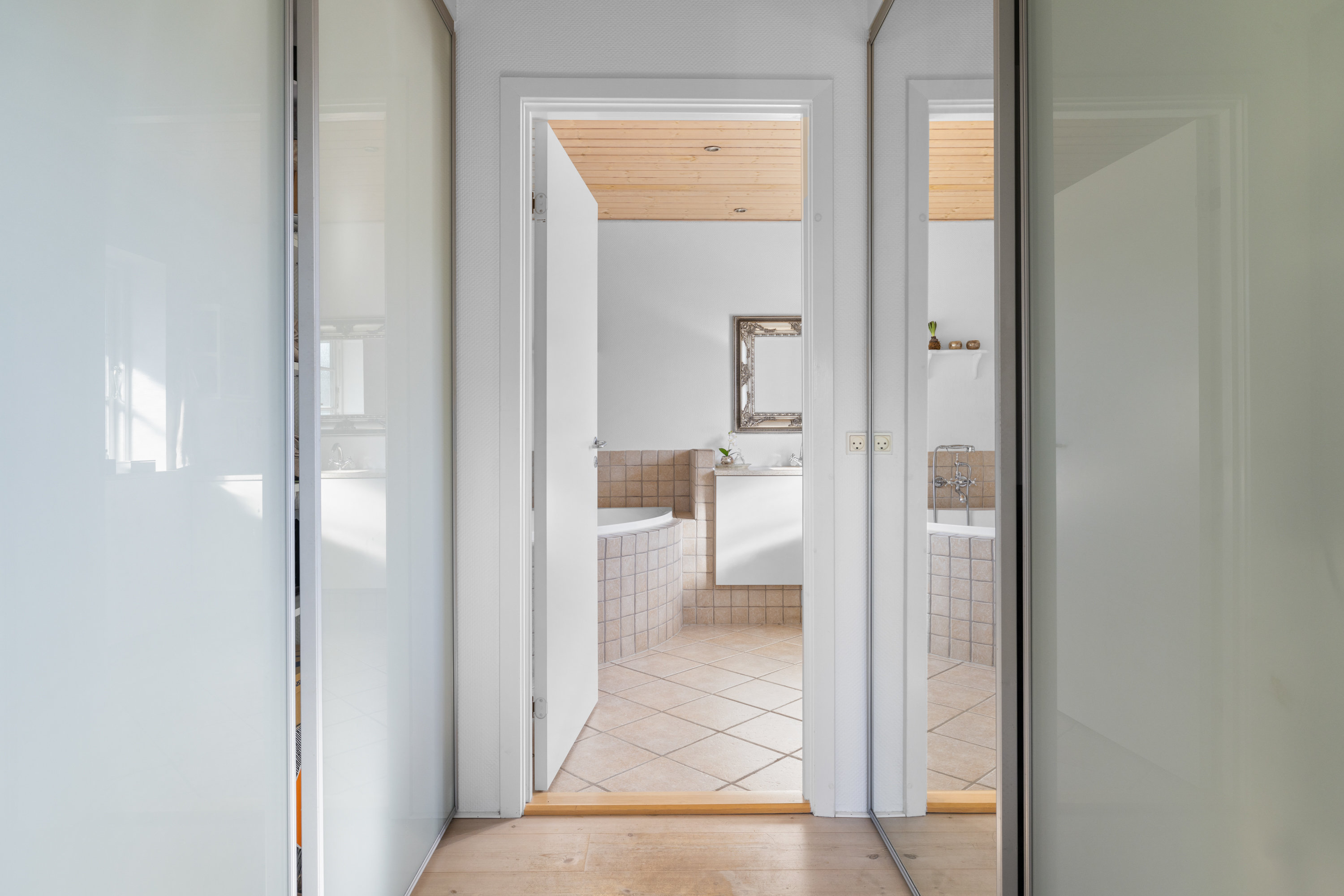 Fremhævet gang billede i fuldskærmstilstand. Billede af Herslev Bygade 28, Herslev, 7000 Fredericia