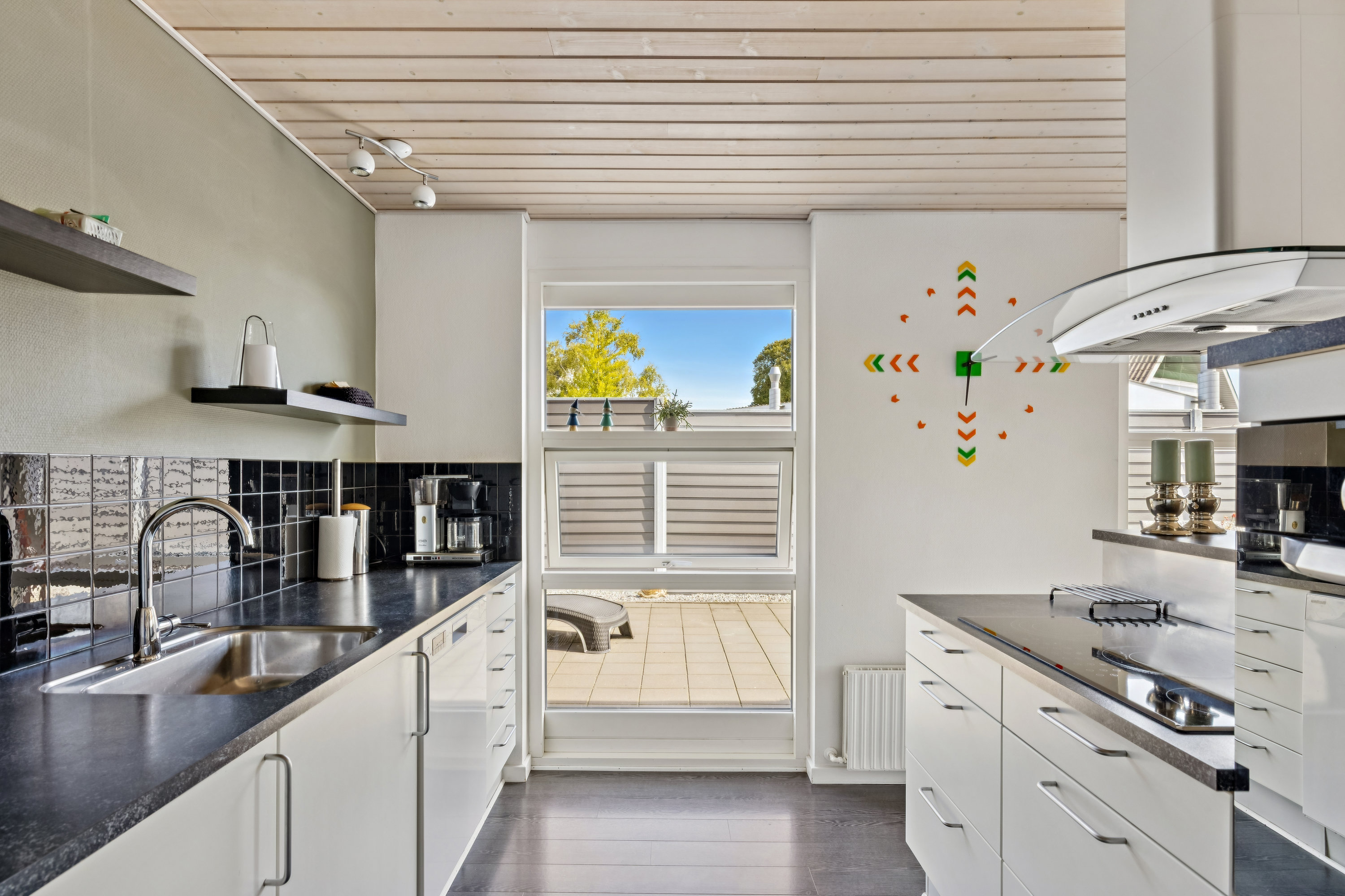 Fremhævet køkken billede i fuldskærmstilstand. Billede af Tulipanvej 2, 8500 Grenaa