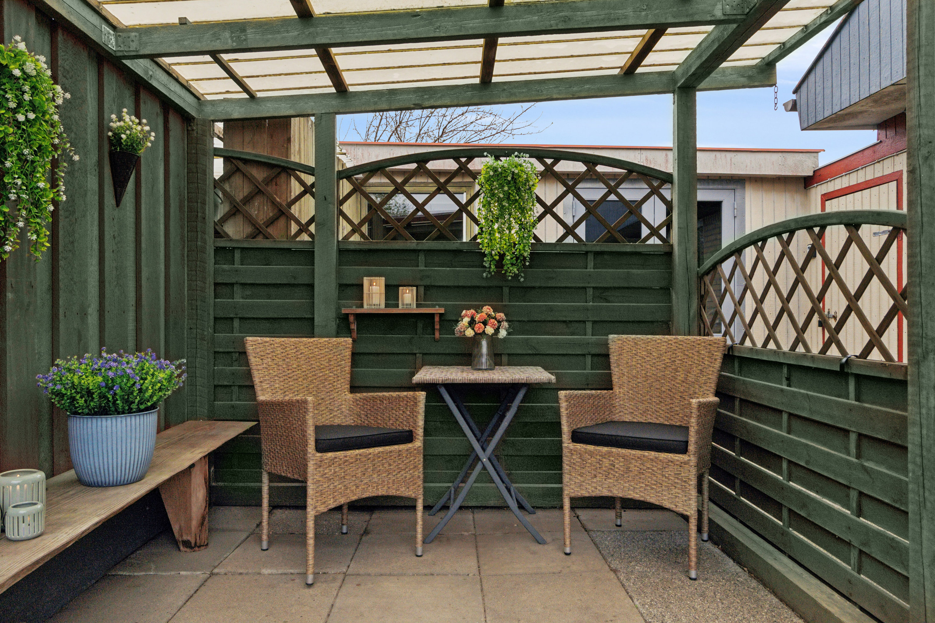 Fremhævet overdækket terrasse billede i fuldskærmstilstand. Billede af Lærkevej 8, 7760 Hurup Thy