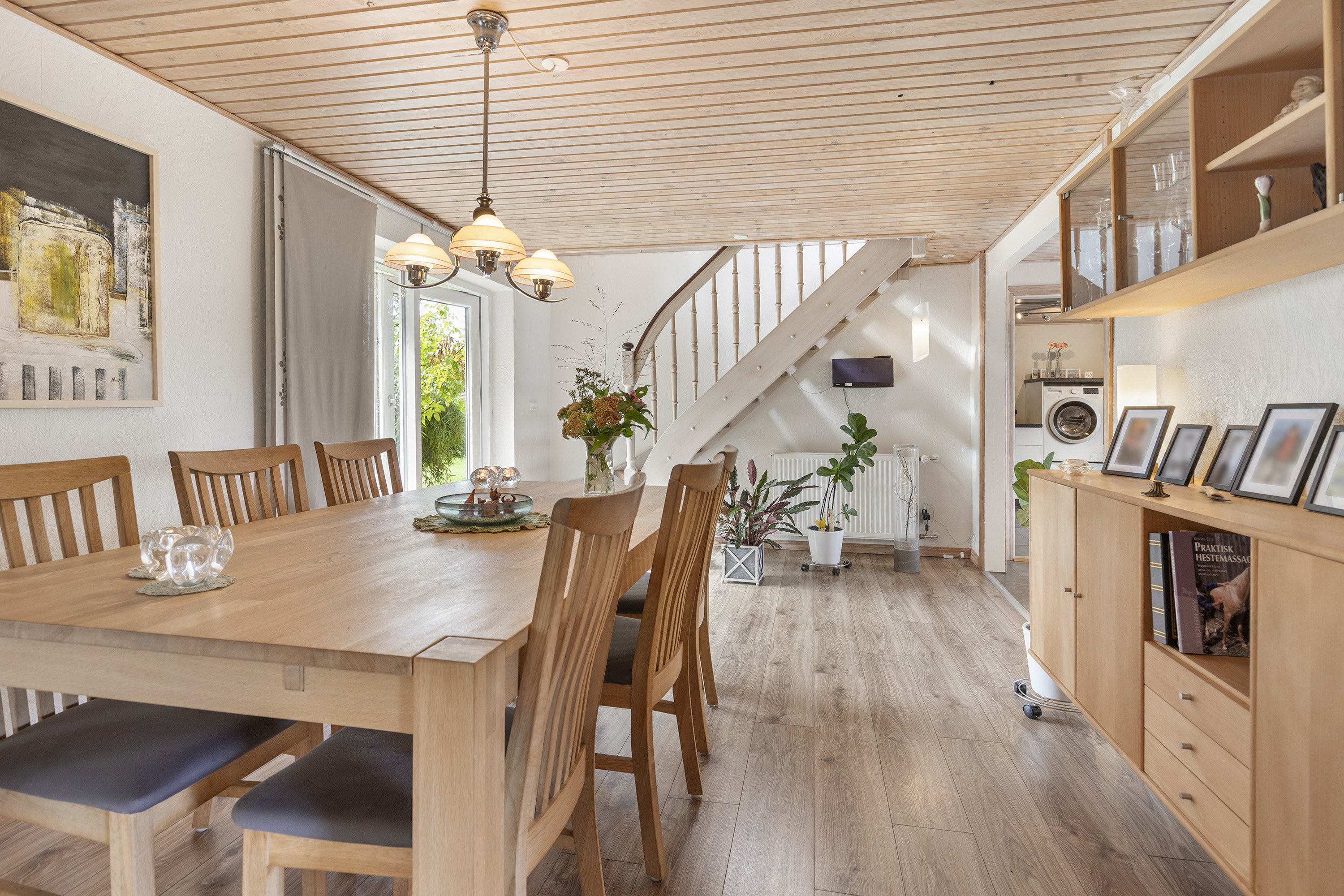 Fremhævet spisestue billede i fuldskærmstilstand. Billede af Hvidbakvej 36, Serritslev, 9700 Brønderslev