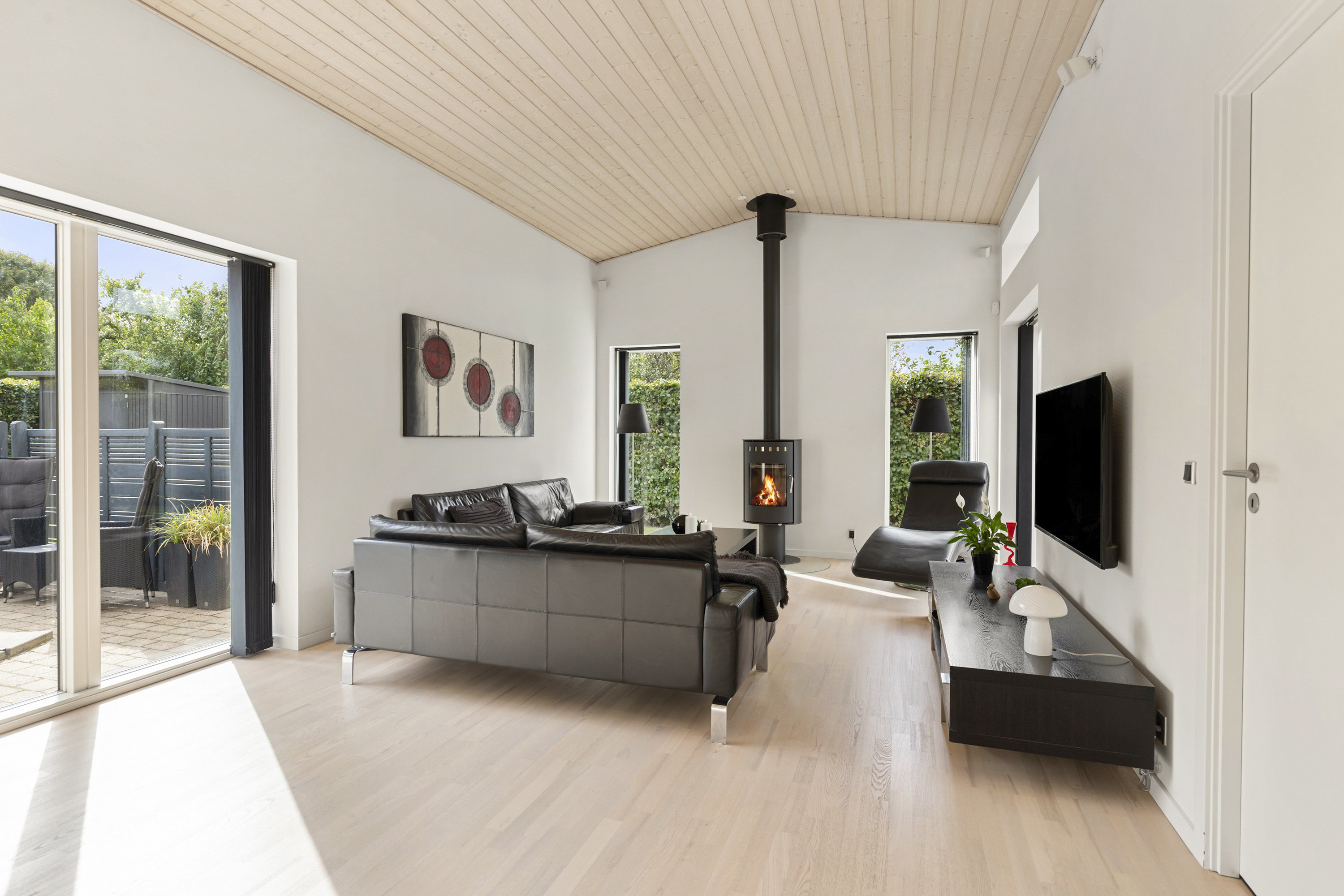 Fremhævet stue billede i fuldskærmstilstand. Billede af Ådalen 125, 9700 Brønderslev