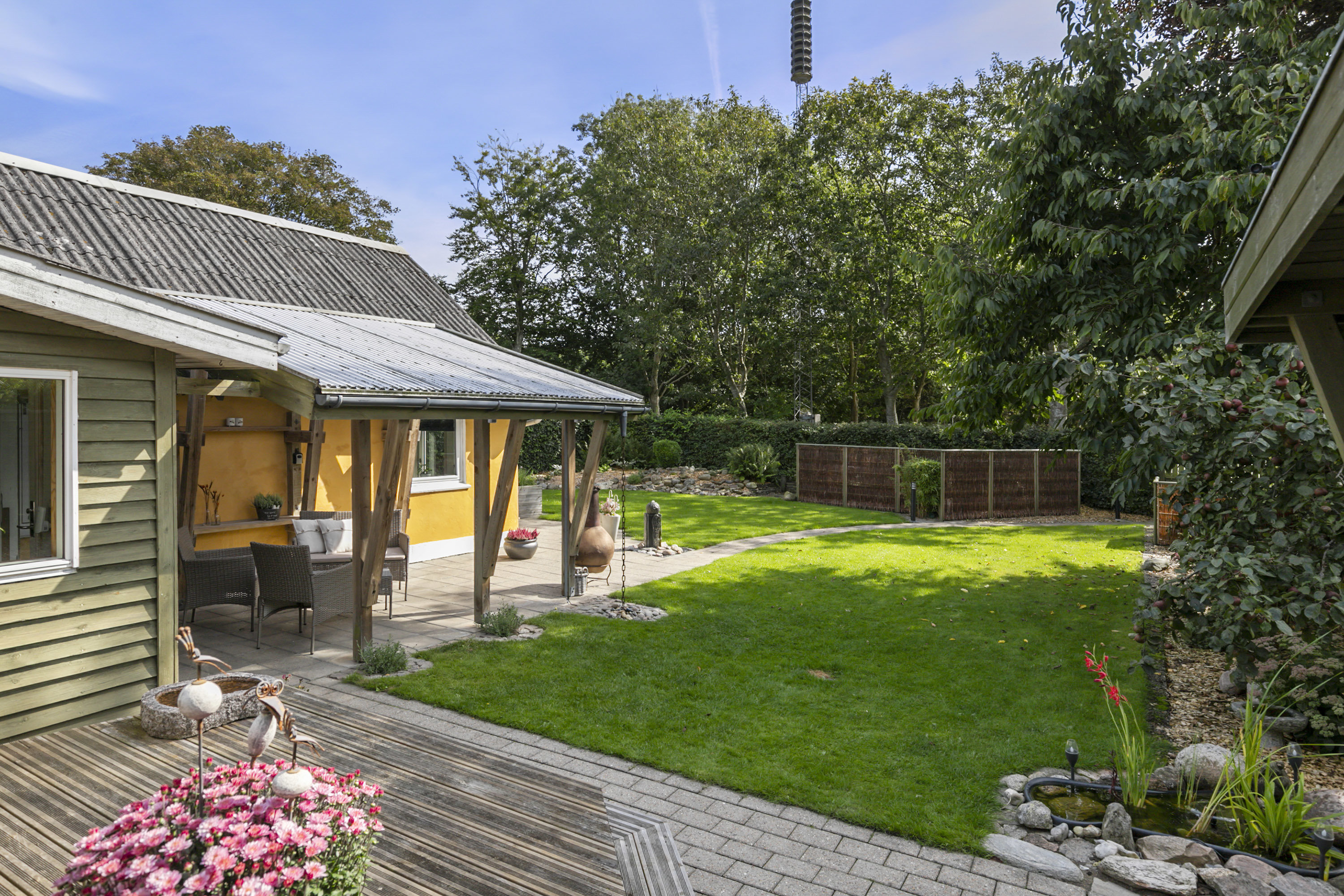 Fremhævet have billede i fuldskærmstilstand. Billede af F.S.Brønsteds Vej 12, 9760 Vrå