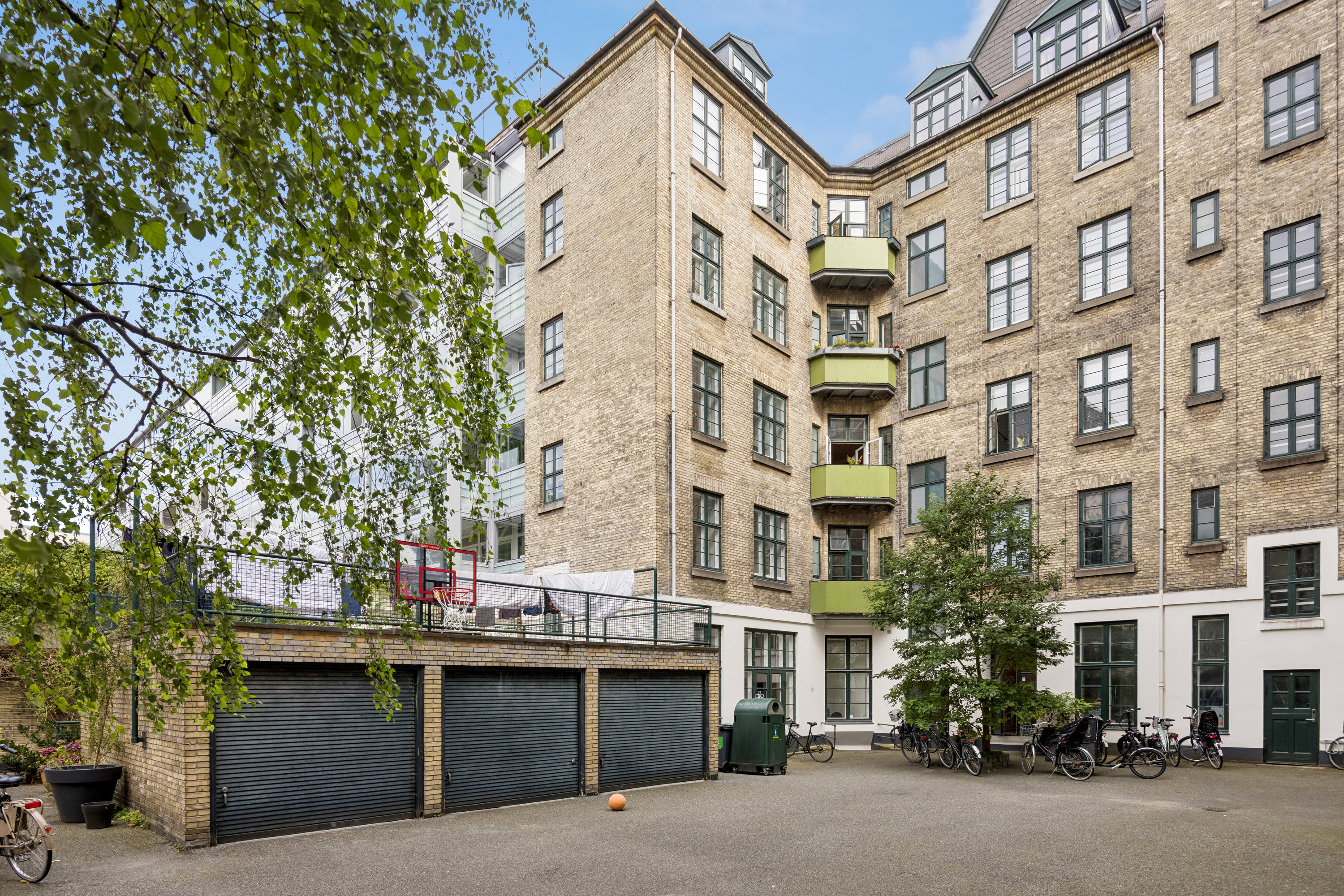 Fremhævet ejendom 1 billede i fuldskærmstilstand. Billede af H.C. Ørsteds Vej 23, 2. tv., 1879 Frederiksberg C