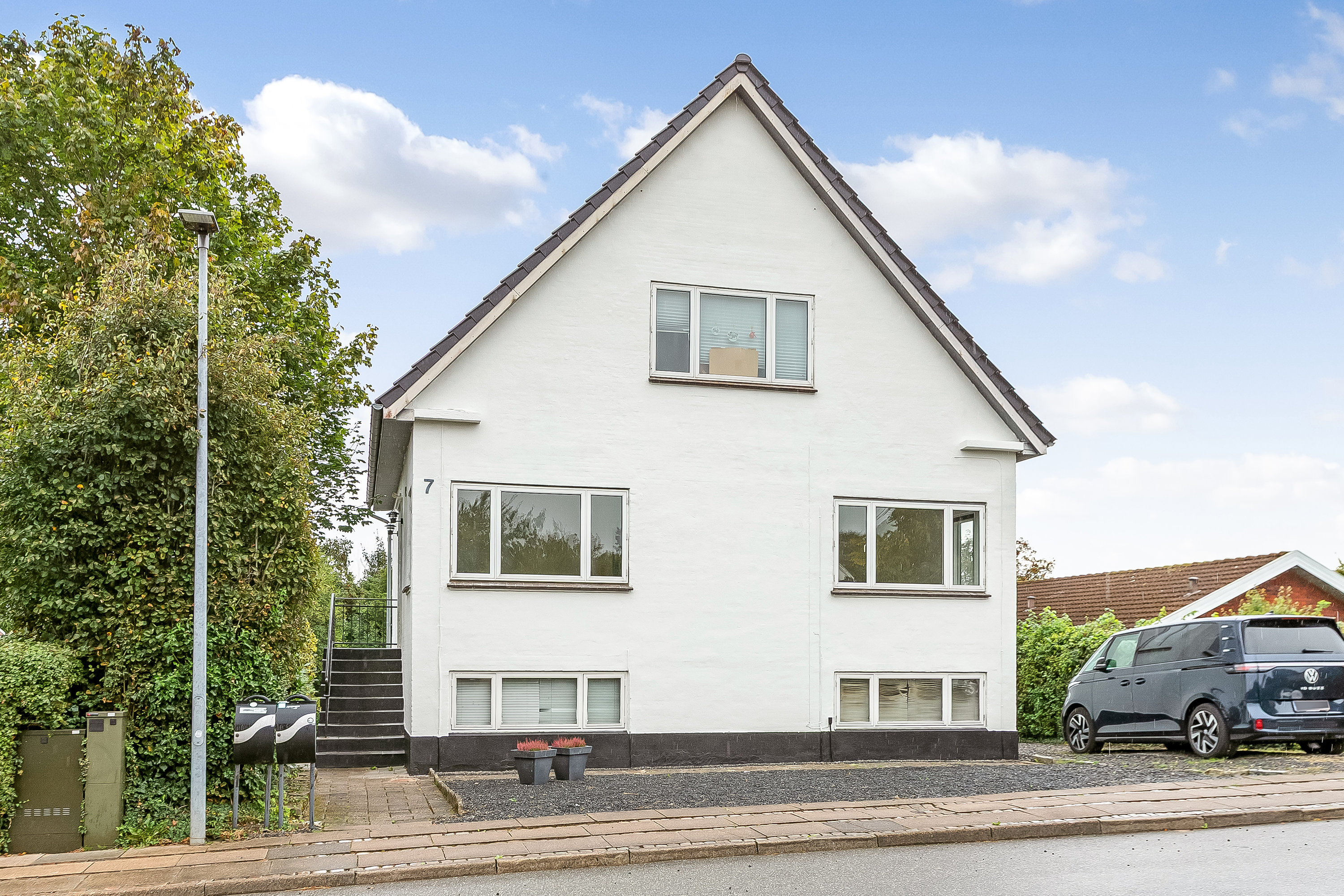 Fremhævet ejendommen billede i fuldskærmstilstand. Billede af Peter Tofts Vej 7, st.., 6000 Kolding