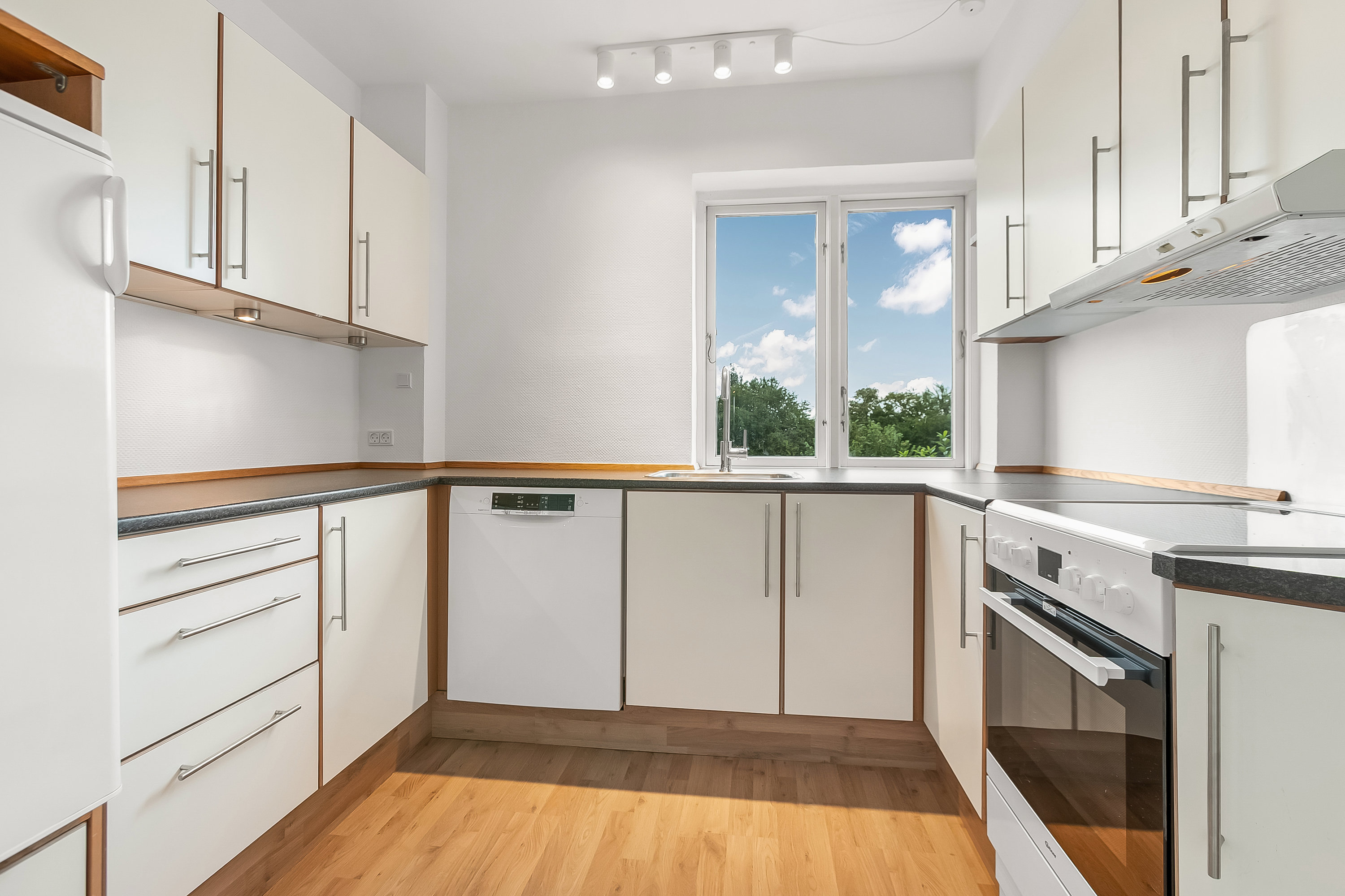 Fremhævet køkken billede i fuldskærmstilstand. Billede af Peter Tofts Vej 7, st.., 6000 Kolding