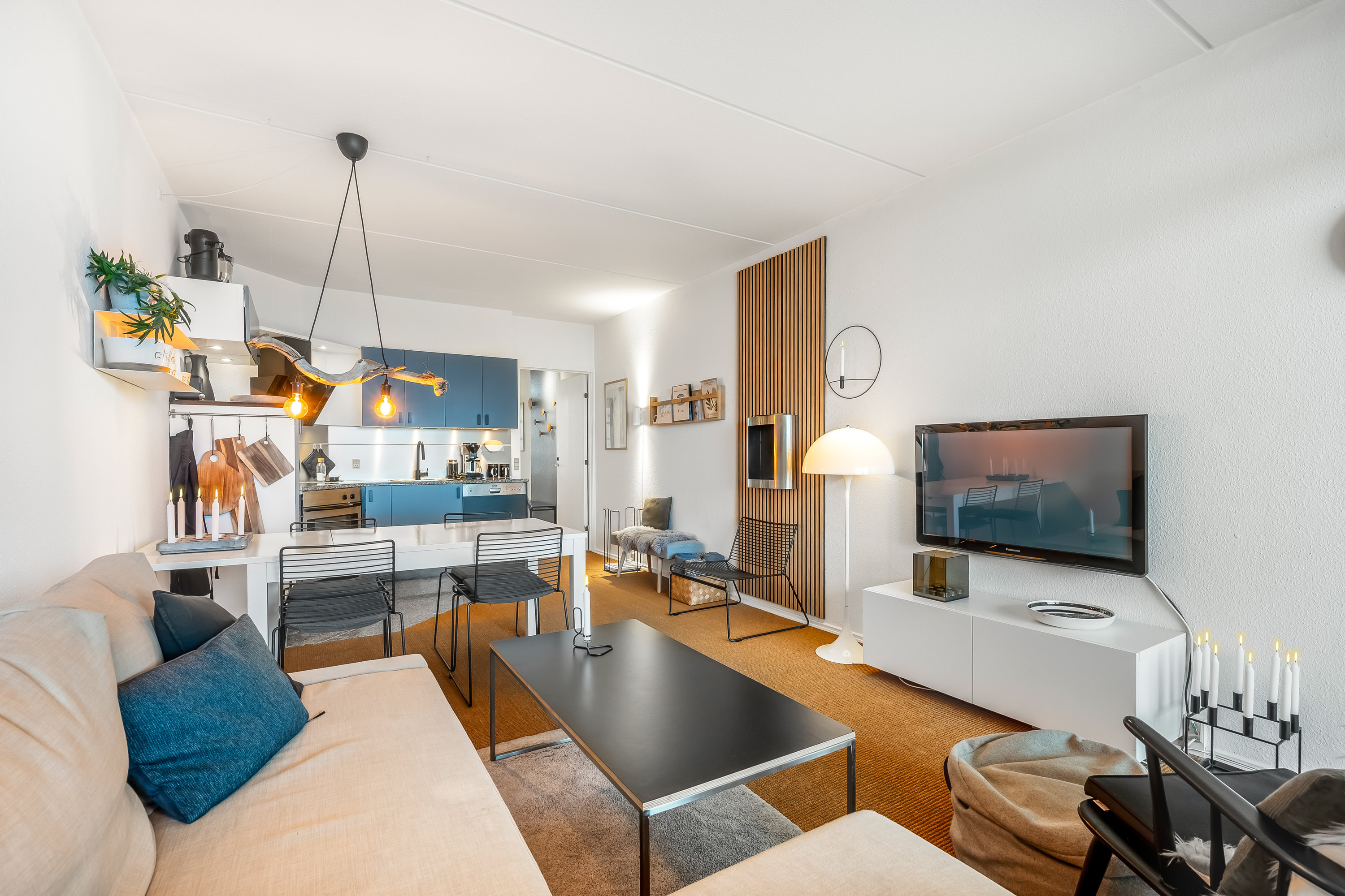 Fremhævet stue billede i fuldskærmstilstand. Billede af Strandvejen 61C, 1. 207., Fanø Bad, 6720 Fanø