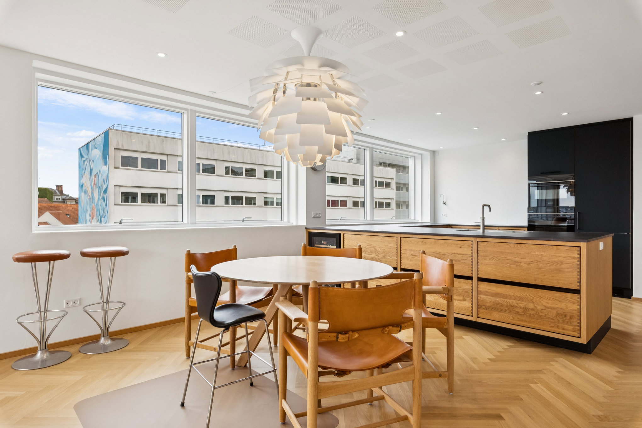 Fremhævet stue billede i fuldskærmstilstand. Billede af Østervold 15, 3. th., 8900 Randers C