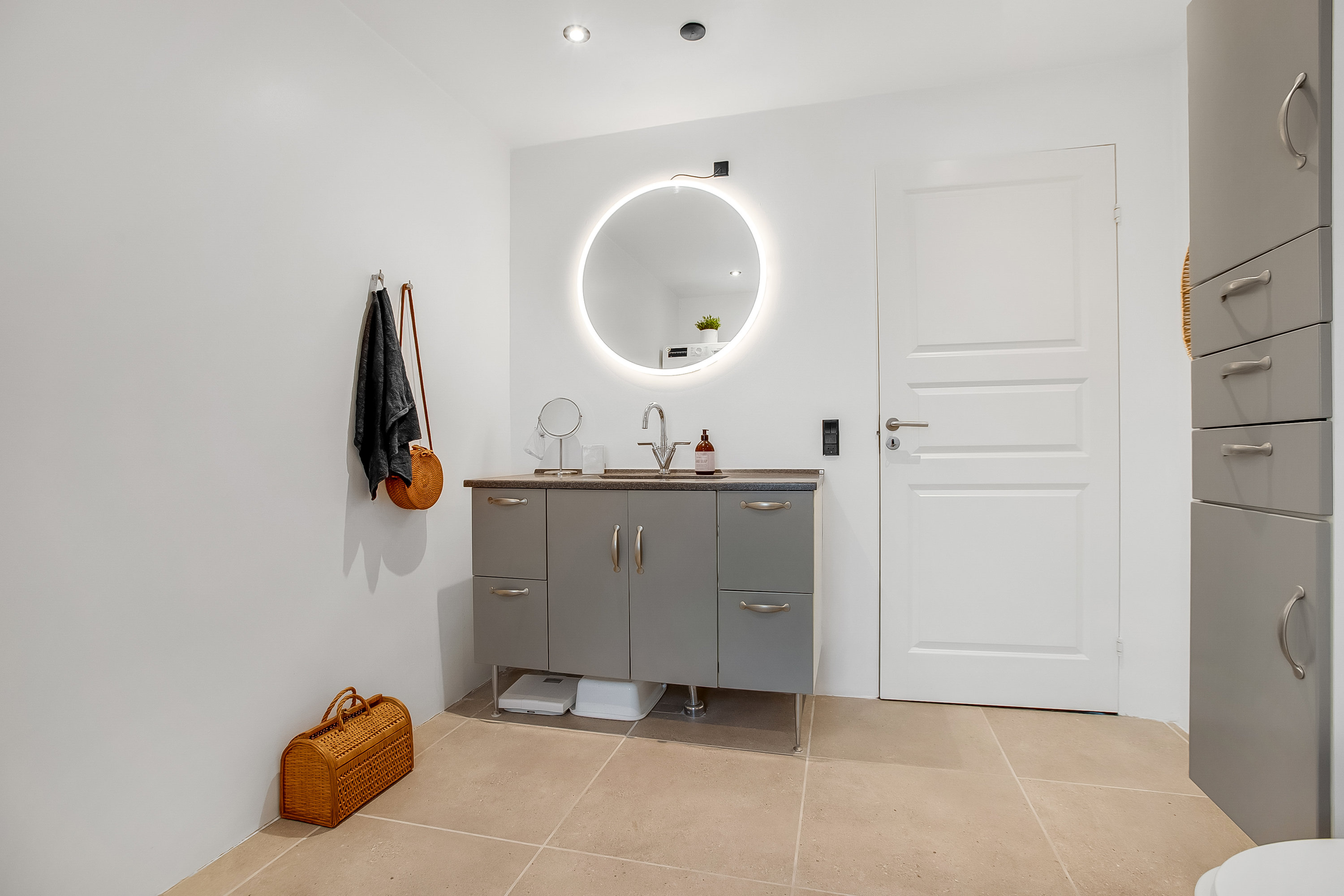 Fremhævet badeværelse billede i fuldskærmstilstand. Billede af Løvelvej 6, Seest, 6000 Kolding