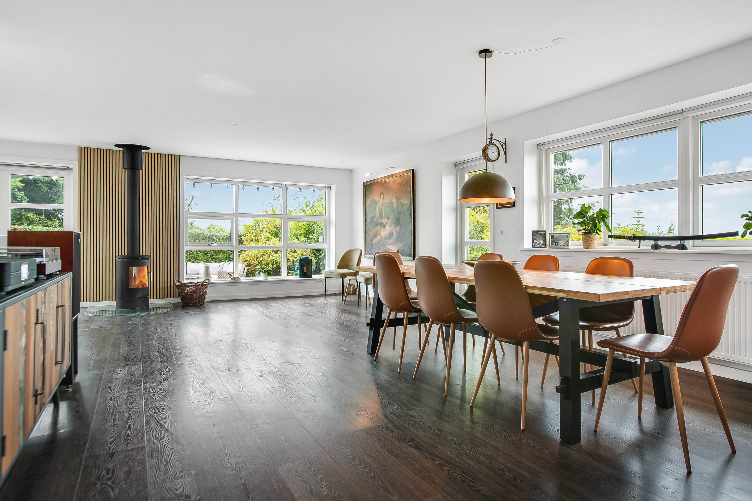 Fremhævet alrum billede i fuldskærmstilstand. Billede af Løvelvej 6, Seest, 6000 Kolding