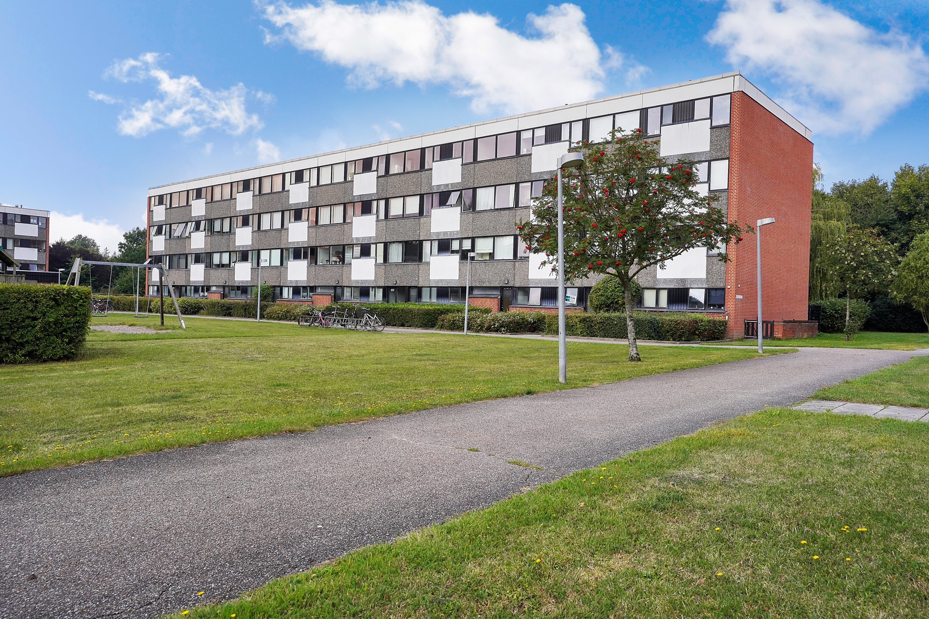 Fremhævet ejendommen billede i fuldskærmstilstand. Billede af Teglgårdsvej 607, st.. tv., 3050 Humlebæk