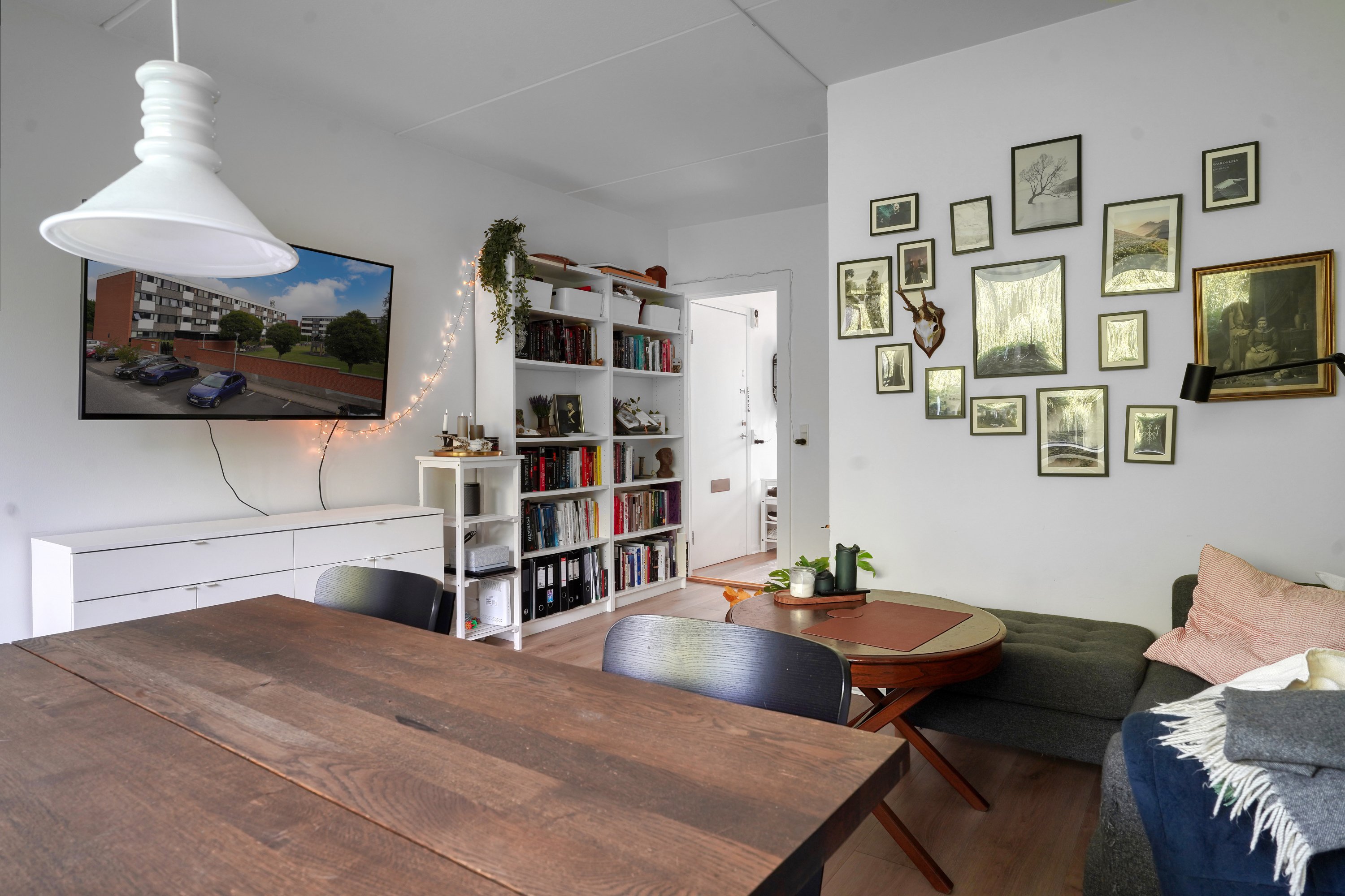 Fremhævet stue billede i fuldskærmstilstand. Billede af Teglgårdsvej 607, st.. tv., 3050 Humlebæk