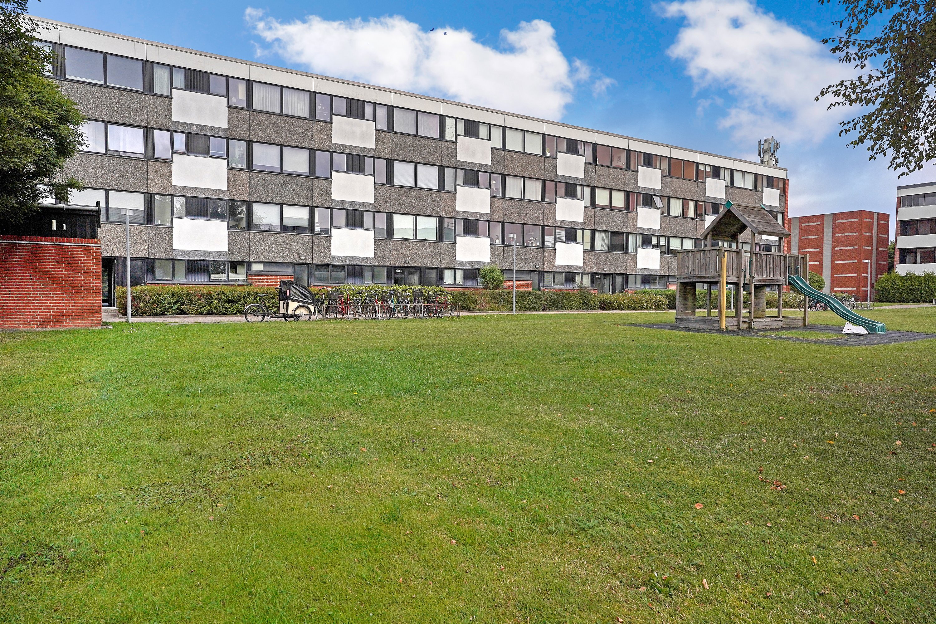 Fremhævet område billede i fuldskærmstilstand. Billede af Teglgårdsvej 607, st.. tv., 3050 Humlebæk