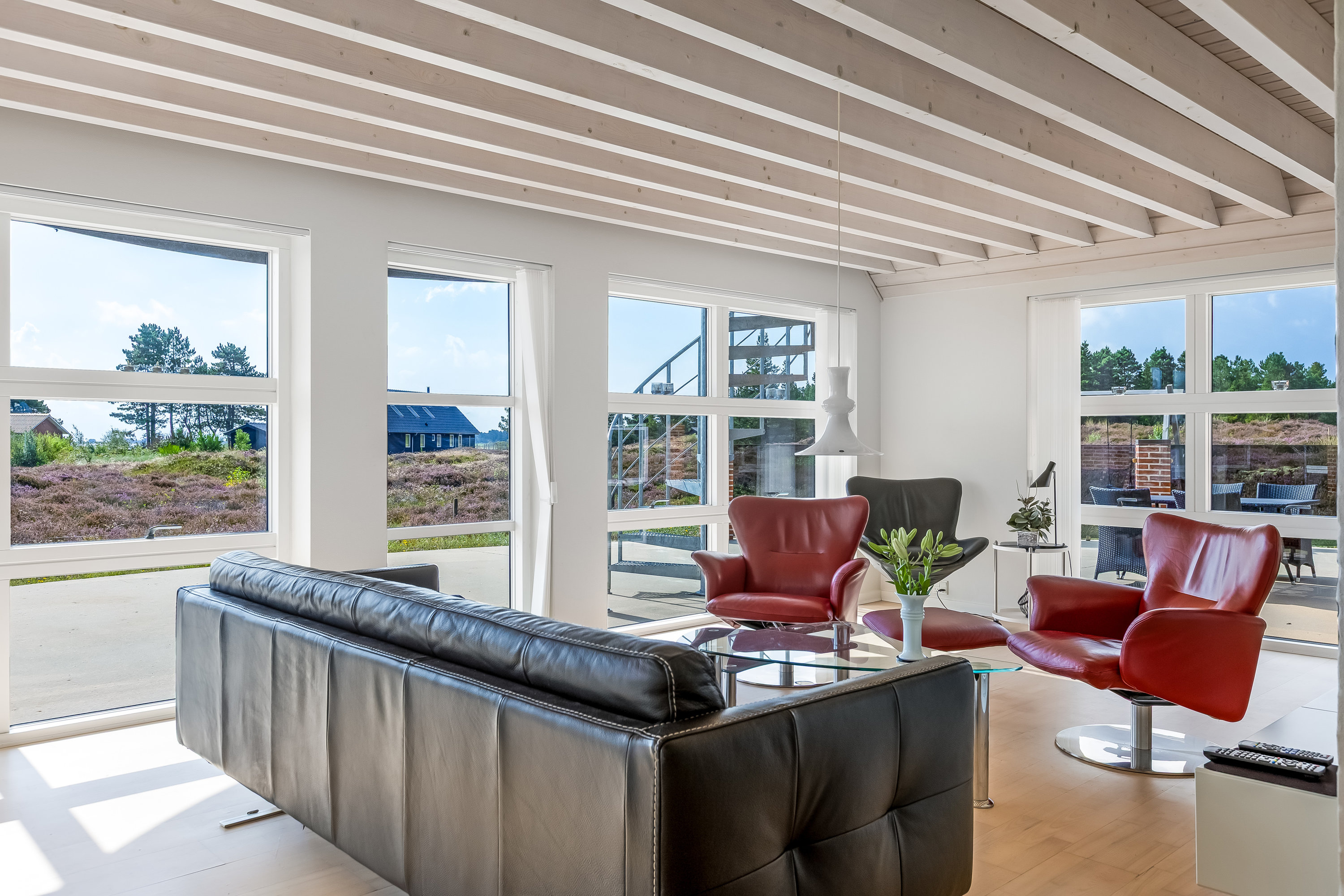 Fremhævet stue billede i fuldskærmstilstand. Billede af J Tagholmsvej 29D, Kromose, 6792 Rømø