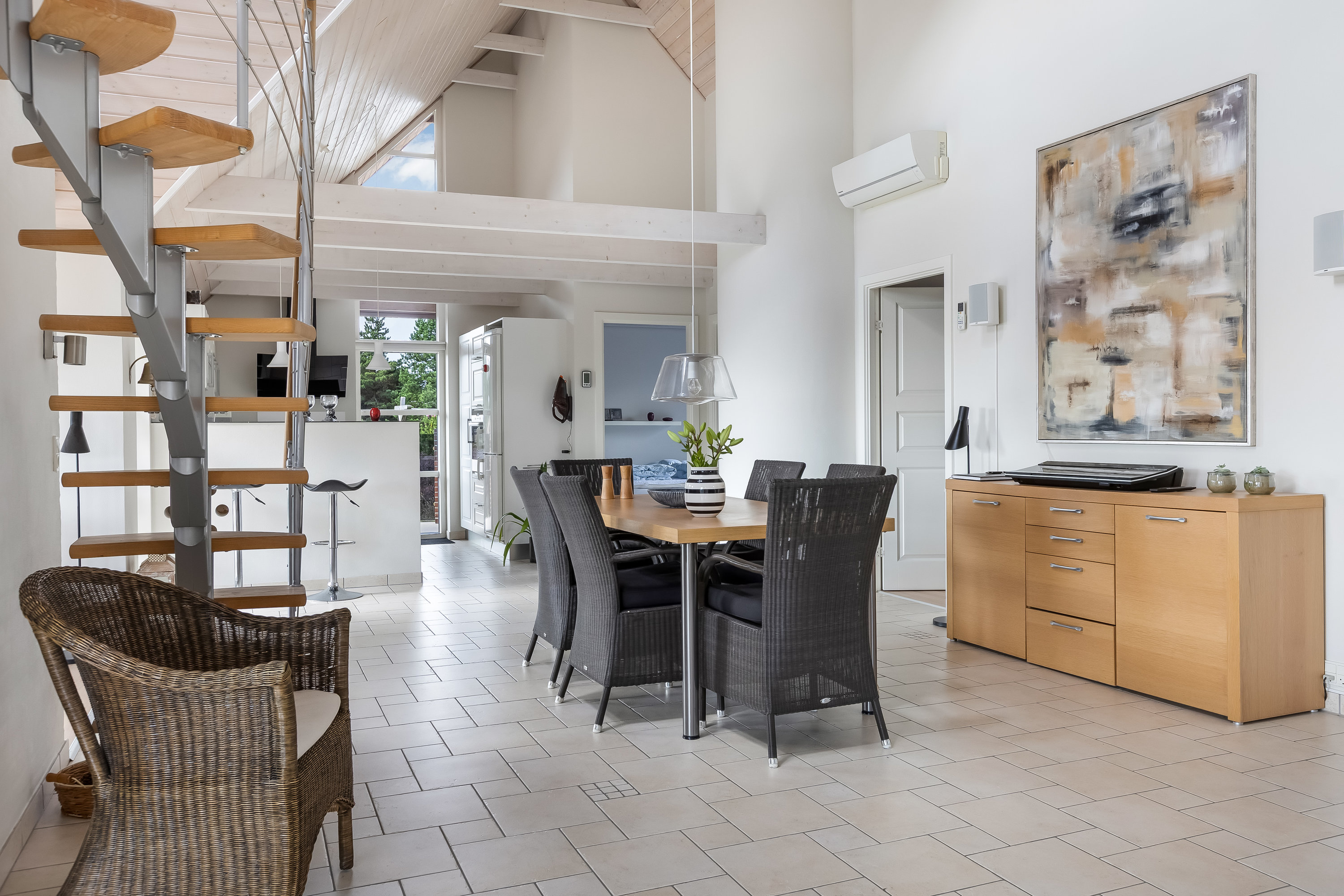 Fremhævet stue billede i fuldskærmstilstand. Billede af J Tagholmsvej 29D, Kromose, 6792 Rømø