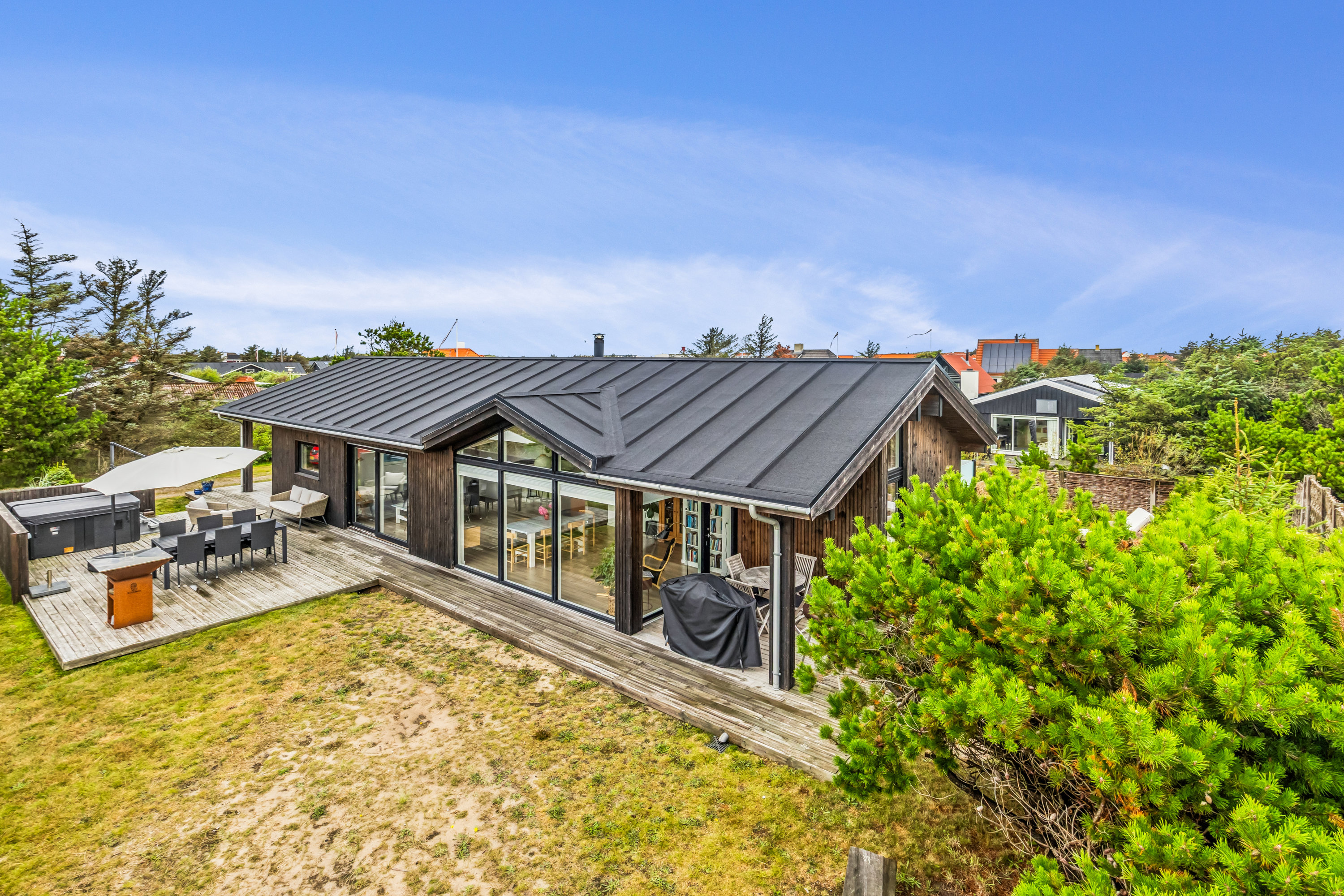 Fremhævet ejendom 1 billede i fuldskærmstilstand. Billede af Ribergaardsvej 7, 9492 Blokhus