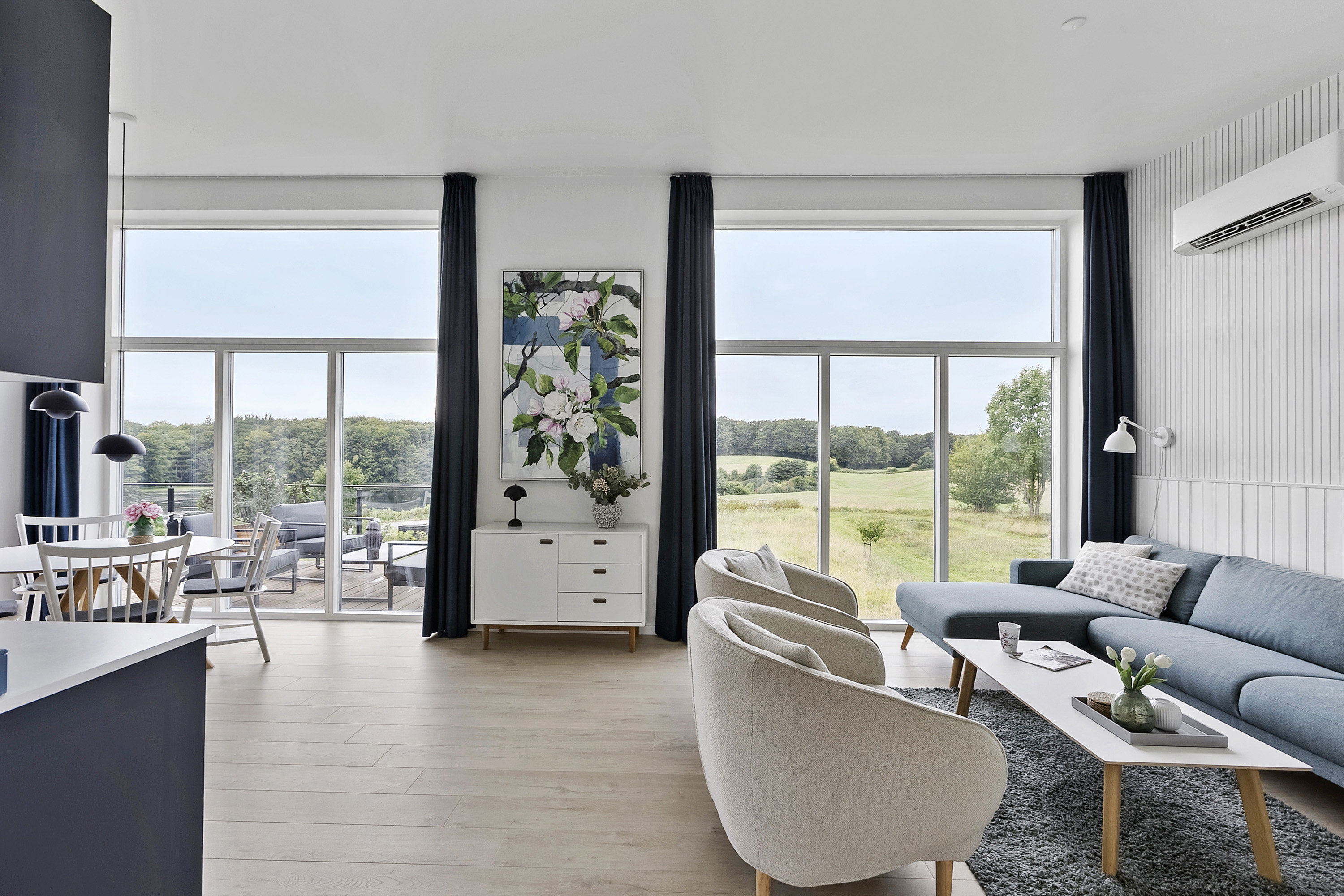 Fremhævet stue billede i fuldskærmstilstand. Billede af Løjt Bellevue 8, Løjt Nørresk, 6200 Aabenraa