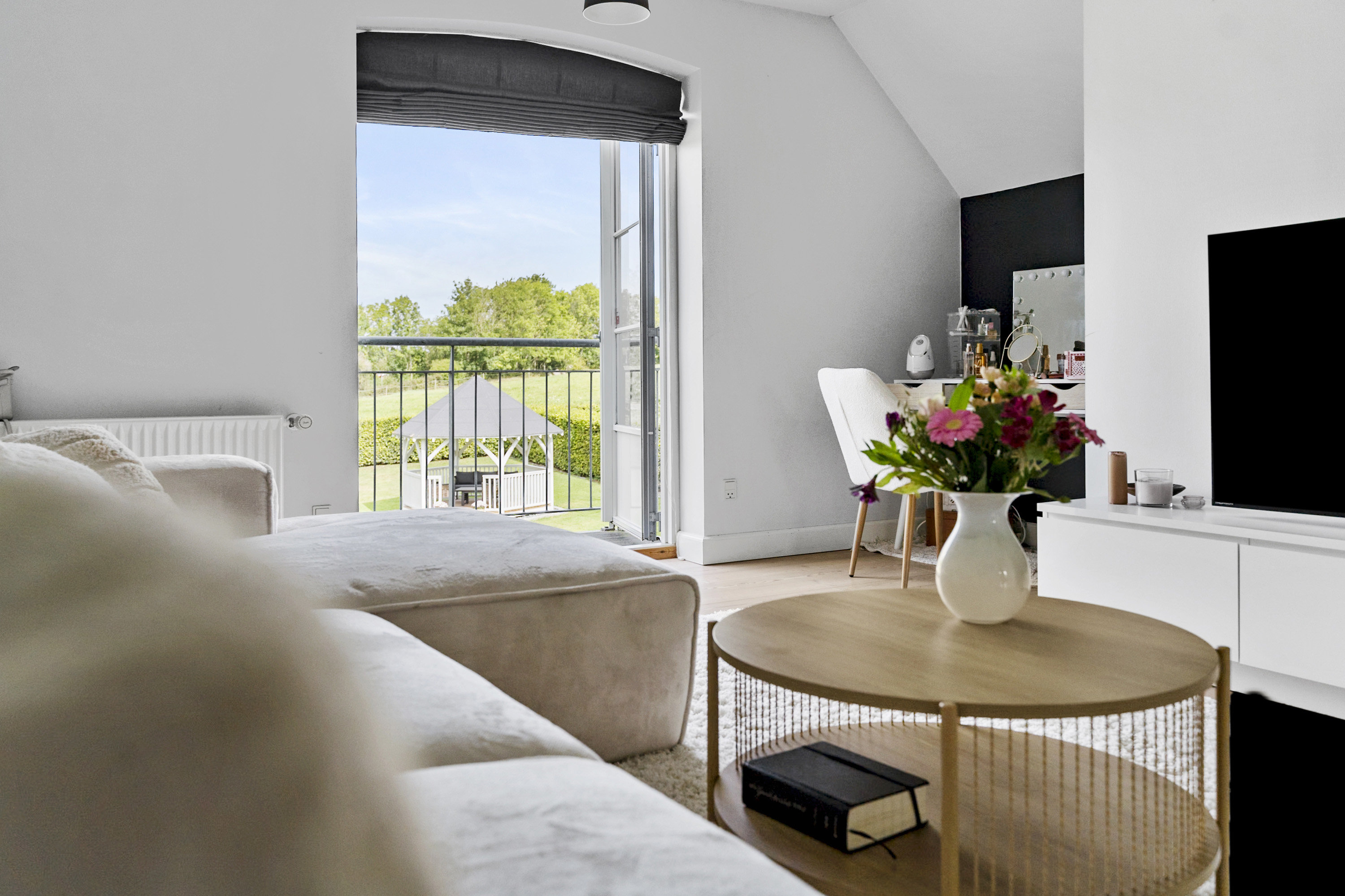 Fremhævet stue billede i fuldskærmstilstand. Billede af Loddenhøjvej 110, Barsmark, 6200 Aabenraa