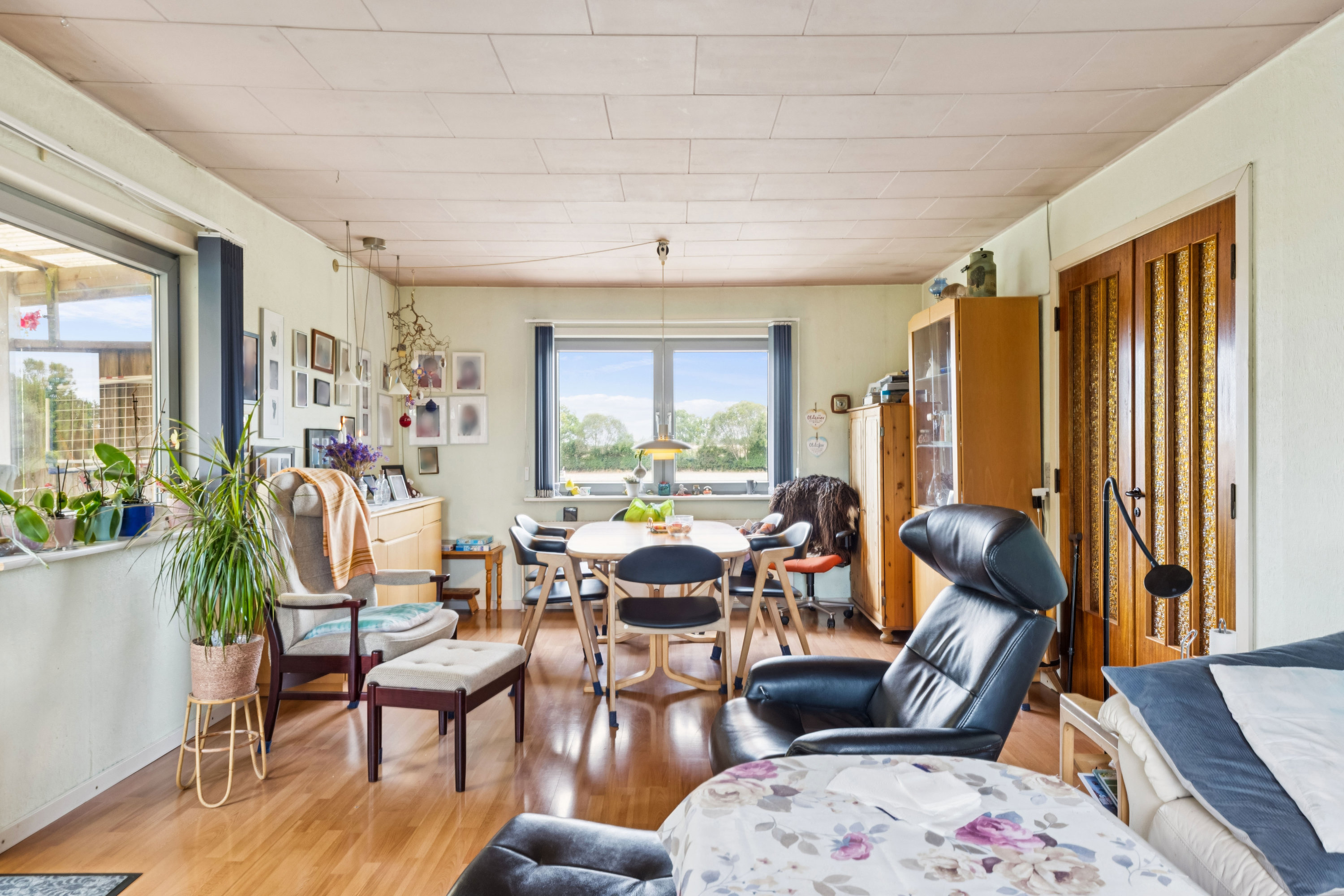 Fremhævet stue billede i fuldskærmstilstand. Billede af Notmark 16, 6440 Augustenborg