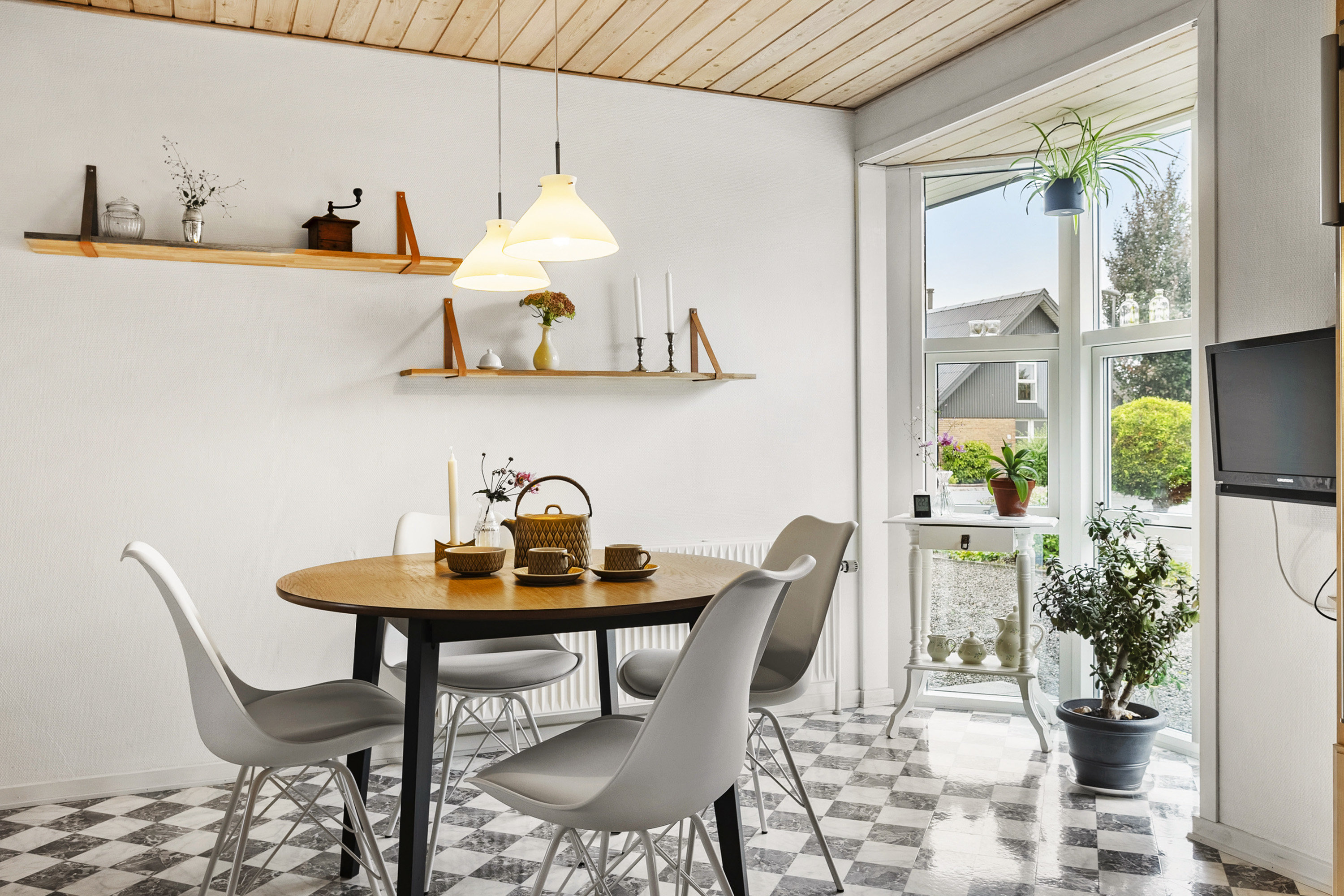 Fremhævet alrum billede i fuldskærmstilstand. Billede af Kornmarken 13, Foldingbro, 6650 Brørup