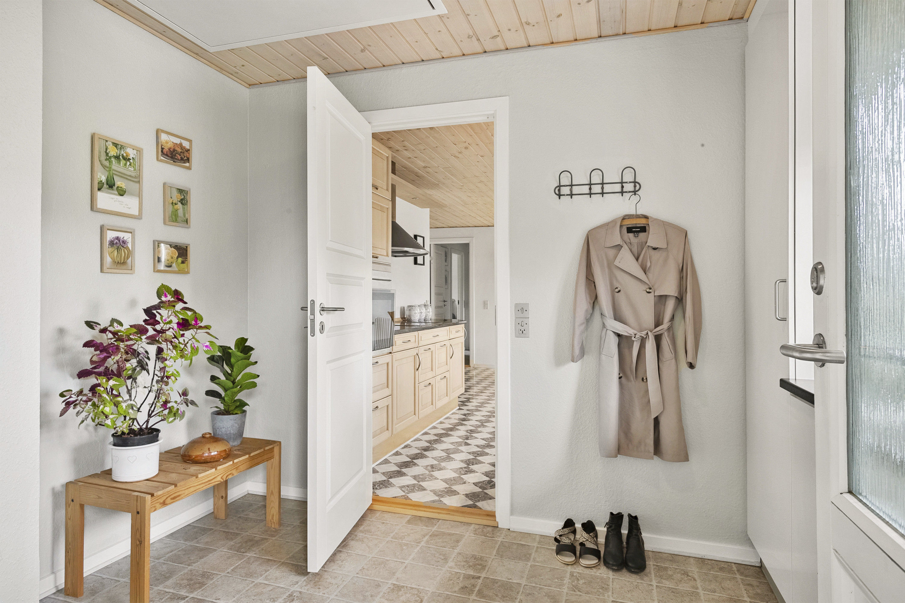 Fremhævet entre billede i fuldskærmstilstand. Billede af Kornmarken 13, Foldingbro, 6650 Brørup