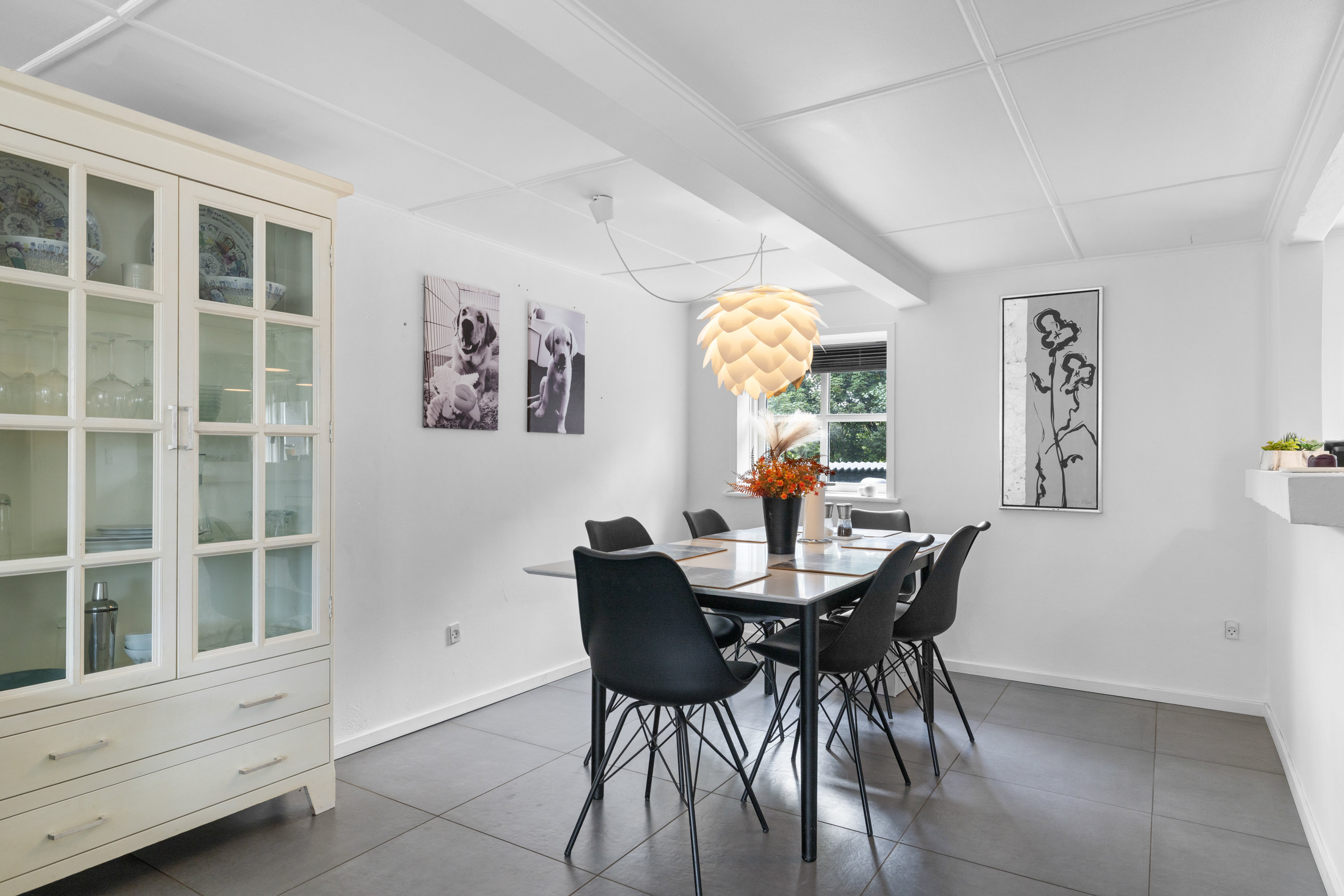 Fremhævet stue billede i fuldskærmstilstand. Billede af Ramsevej 11, Bøjden, 5600 Faaborg