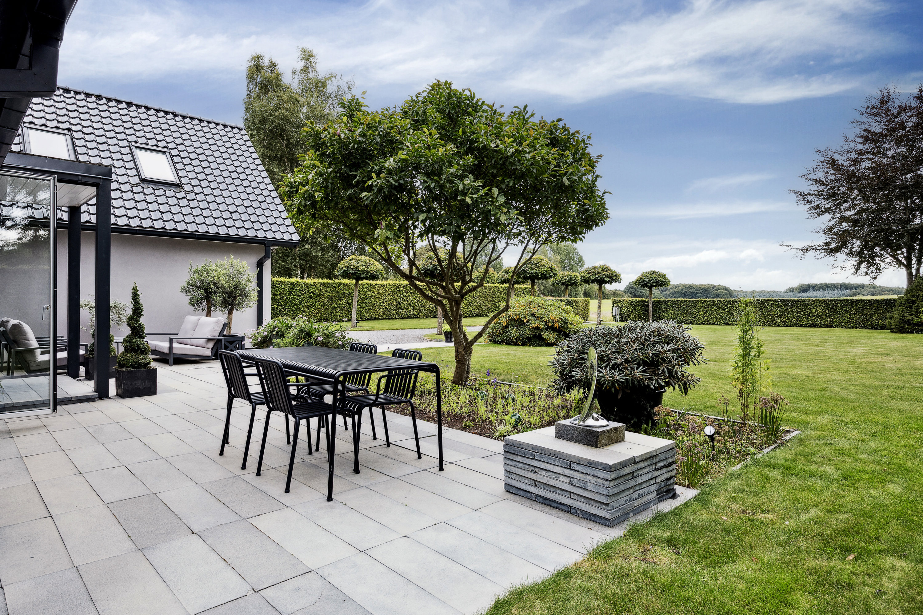 Fremhævet terrasse billede i fuldskærmstilstand. Billede af Ulstrup Bygade 3B, 4682 Tureby