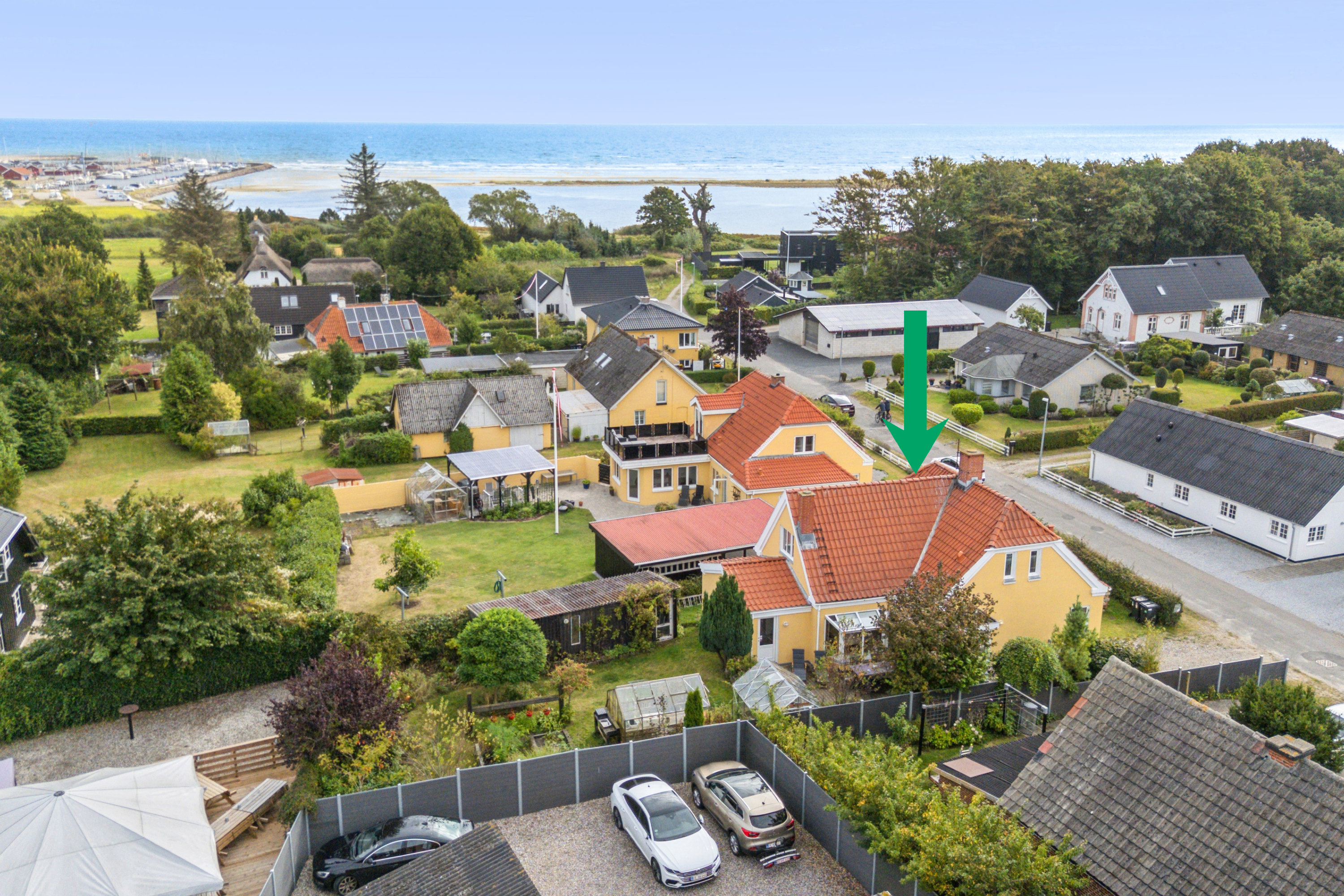 Fremhævet luftfoto billede i fuldskærmstilstand. Billede af Gl Krovej 1, Øster Hurup, 9560 Hadsund