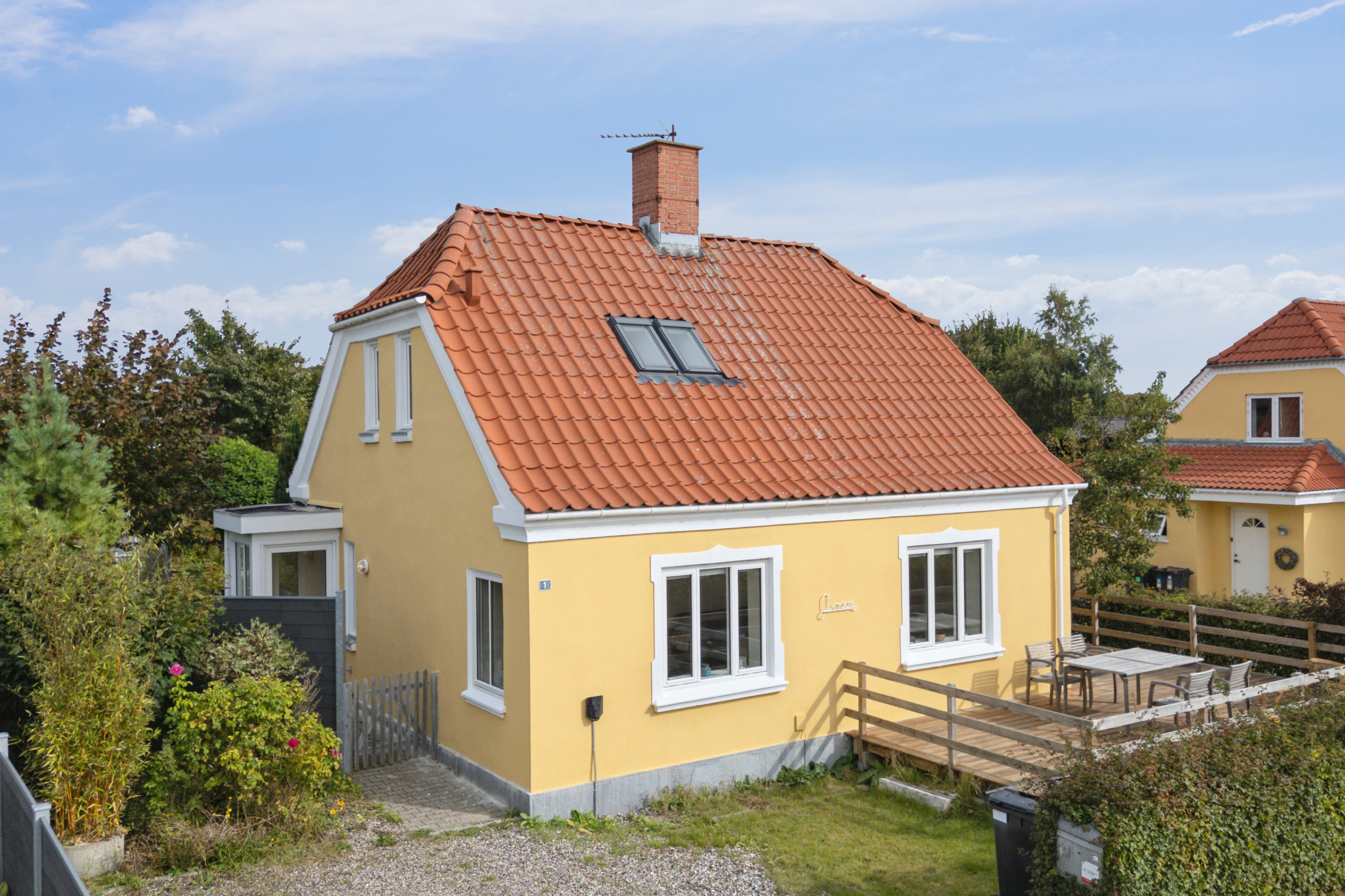 Fremhævet ejendom 1 billede i fuldskærmstilstand. Billede af Gl Krovej 1, Øster Hurup, 9560 Hadsund