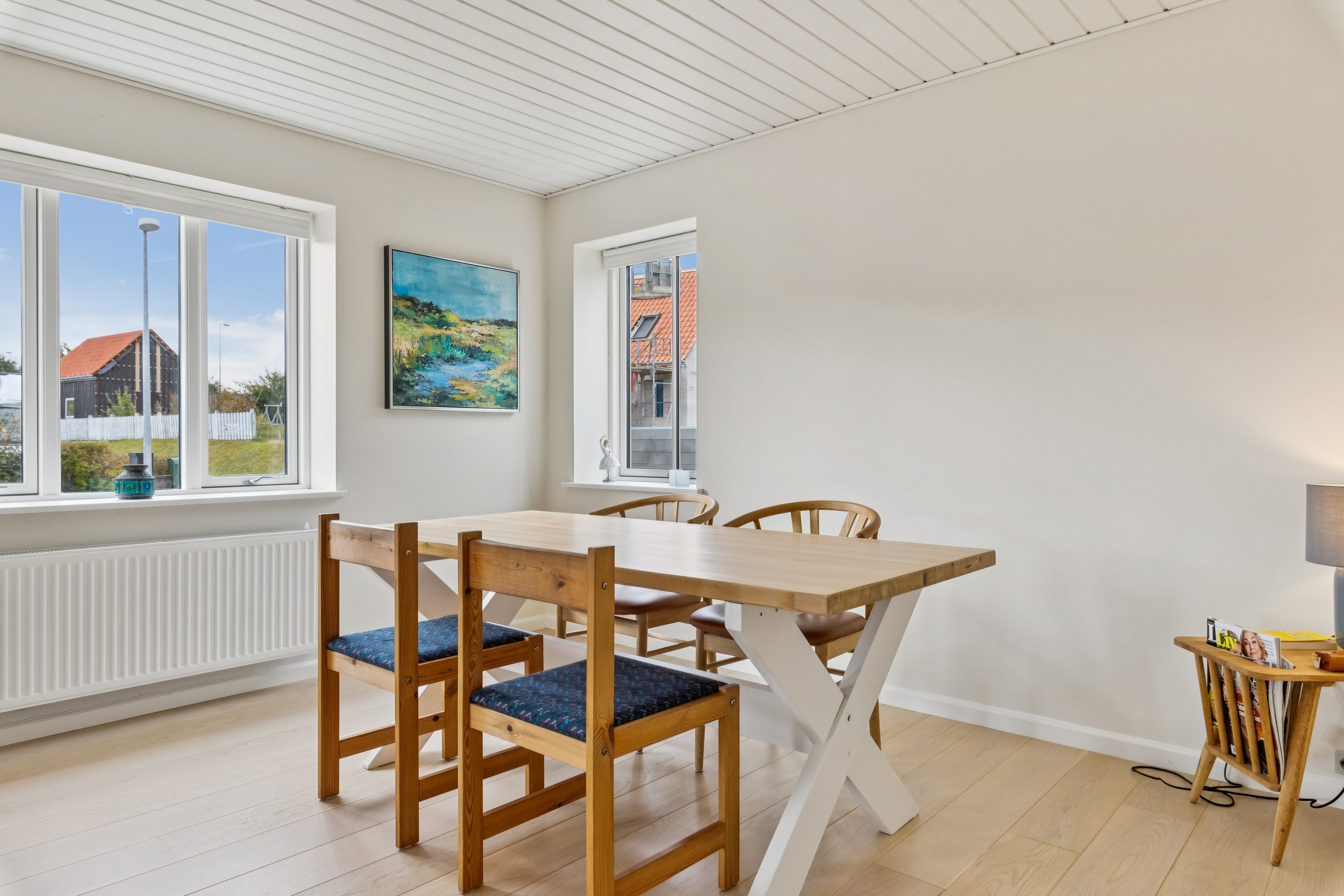 Fremhævet stue billede i fuldskærmstilstand. Billede af Gl Krovej 1, Øster Hurup, 9560 Hadsund