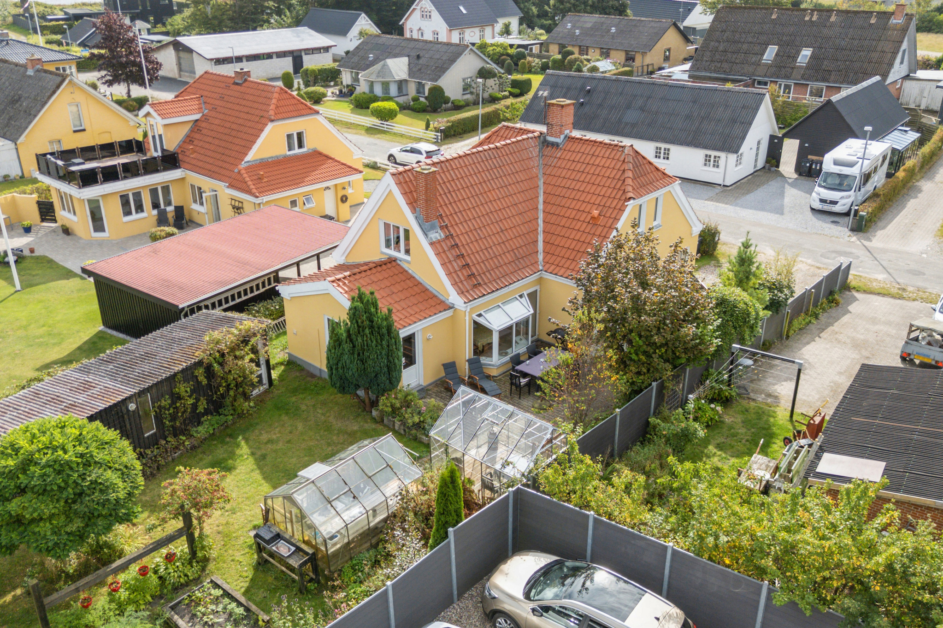 Fremhævet luftfoto billede i fuldskærmstilstand. Billede af Gl Krovej 1, Øster Hurup, 9560 Hadsund