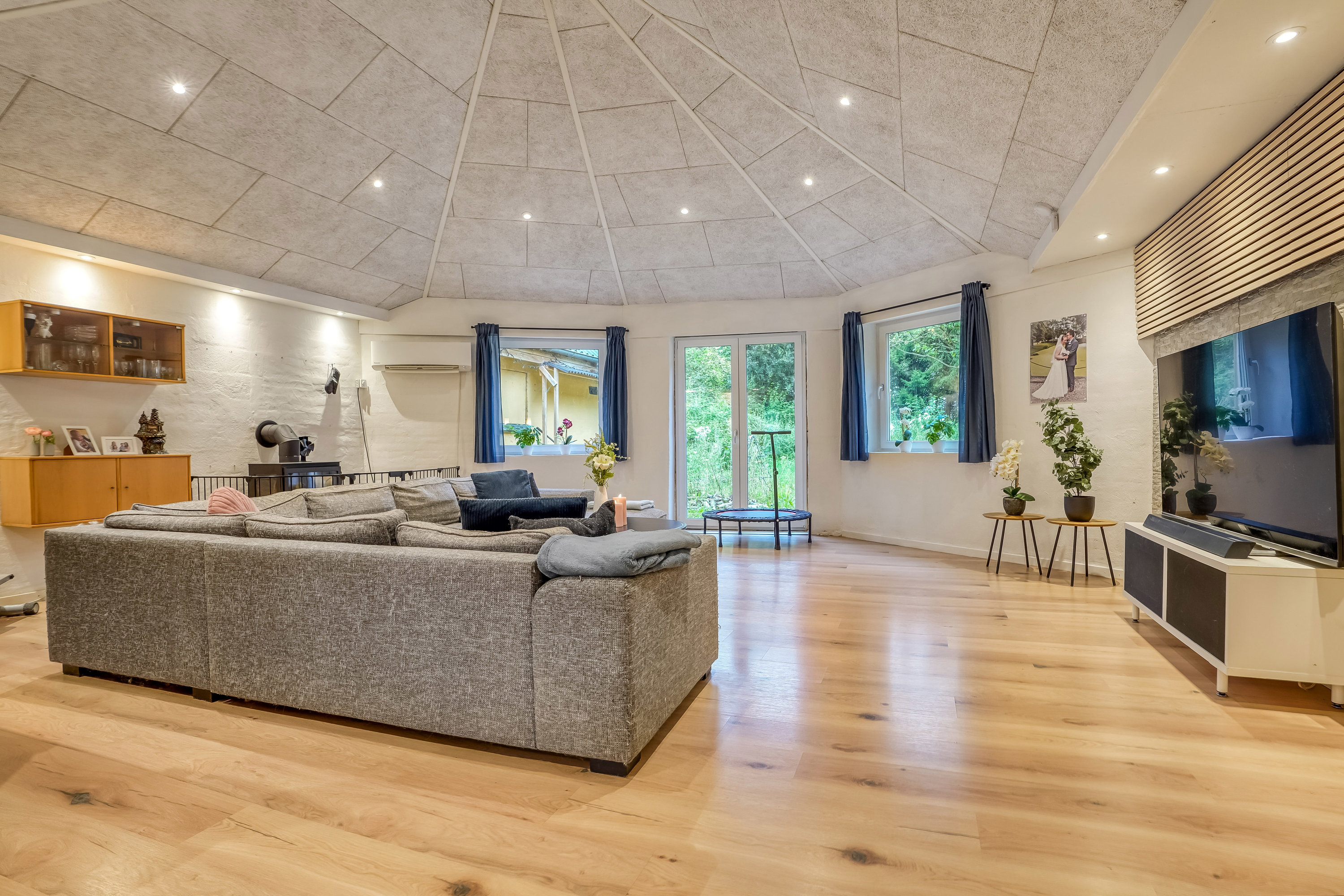 Fremhævet stue billede i fuldskærmstilstand. Billede af Fruens Vej 6, 8763 Rask Mølle