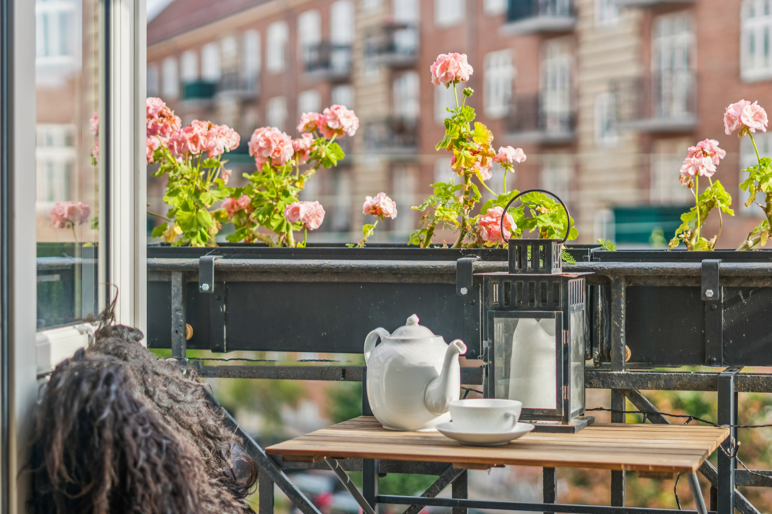 Fremhævet altan billede i fuldskærmstilstand. Billede af Vejrøgade 5, 2. tv., 2100 København Ø