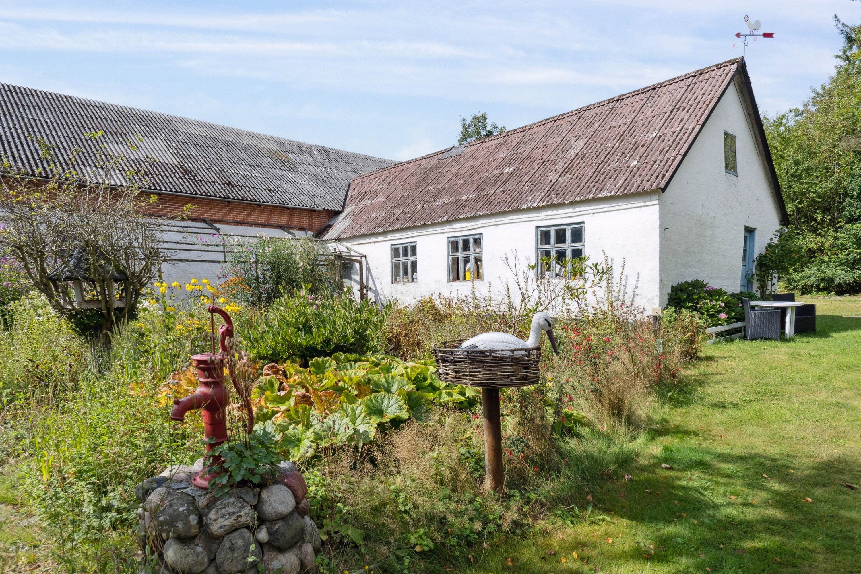 Fremhævet set fra haven billede i fuldskærmstilstand. Billede af Bagterpvej 204, 9800 Hjørring