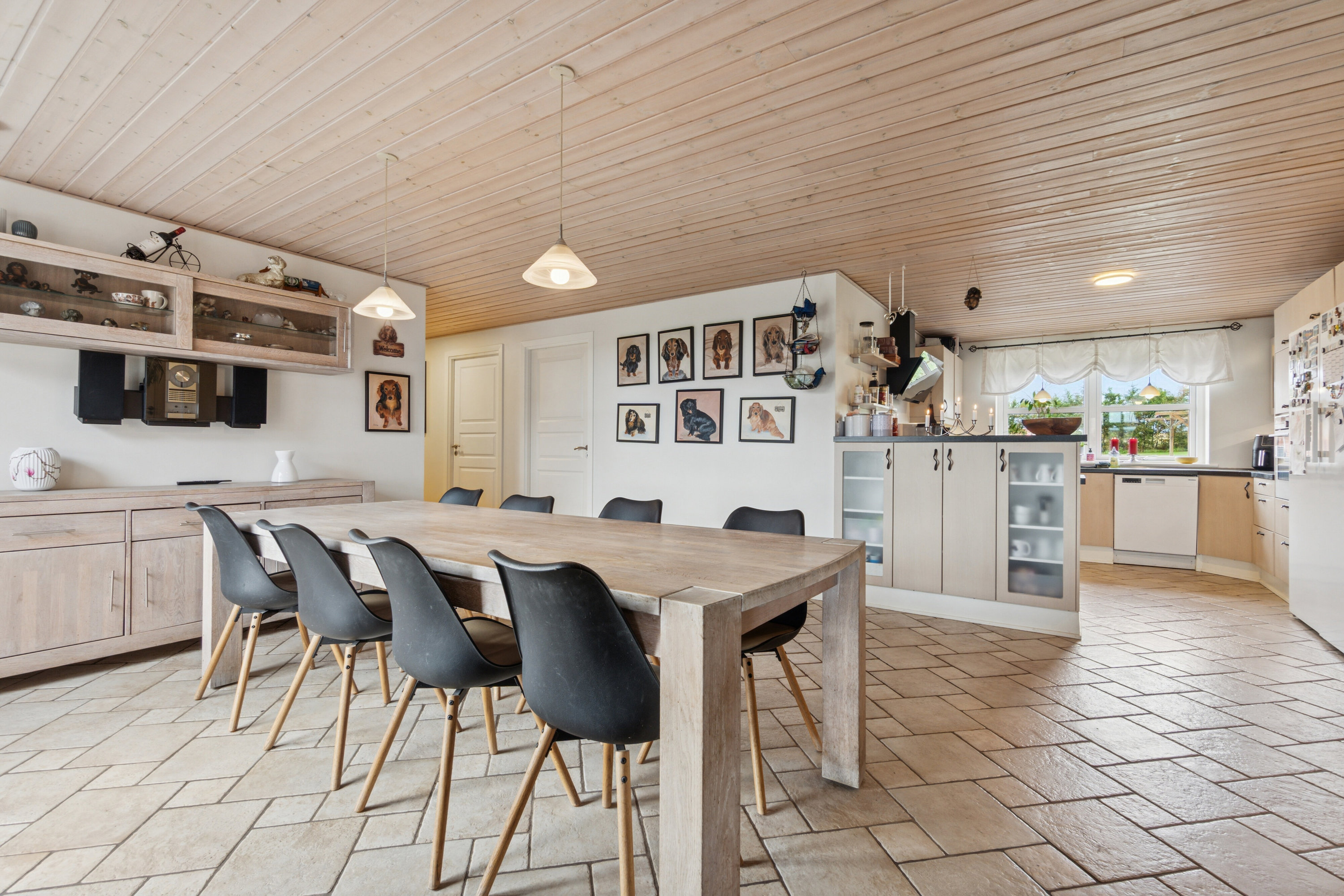 Fremhævet spisestue billede i fuldskærmstilstand. Billede af Refstorpvej 3, 7760 Hurup Thy