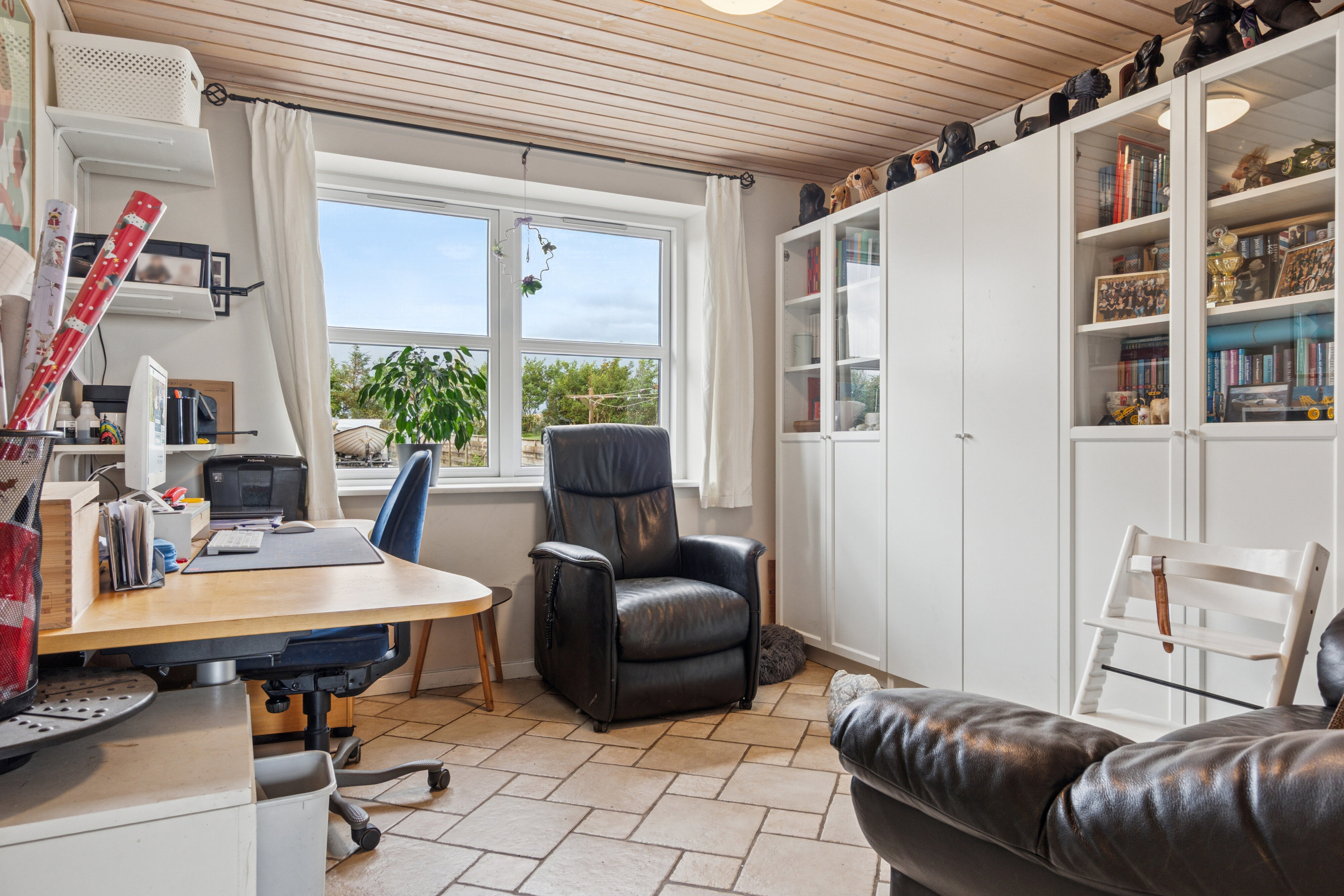 Fremhævet arbejdsværelse billede i fuldskærmstilstand. Billede af Refstorpvej 3, 7760 Hurup Thy