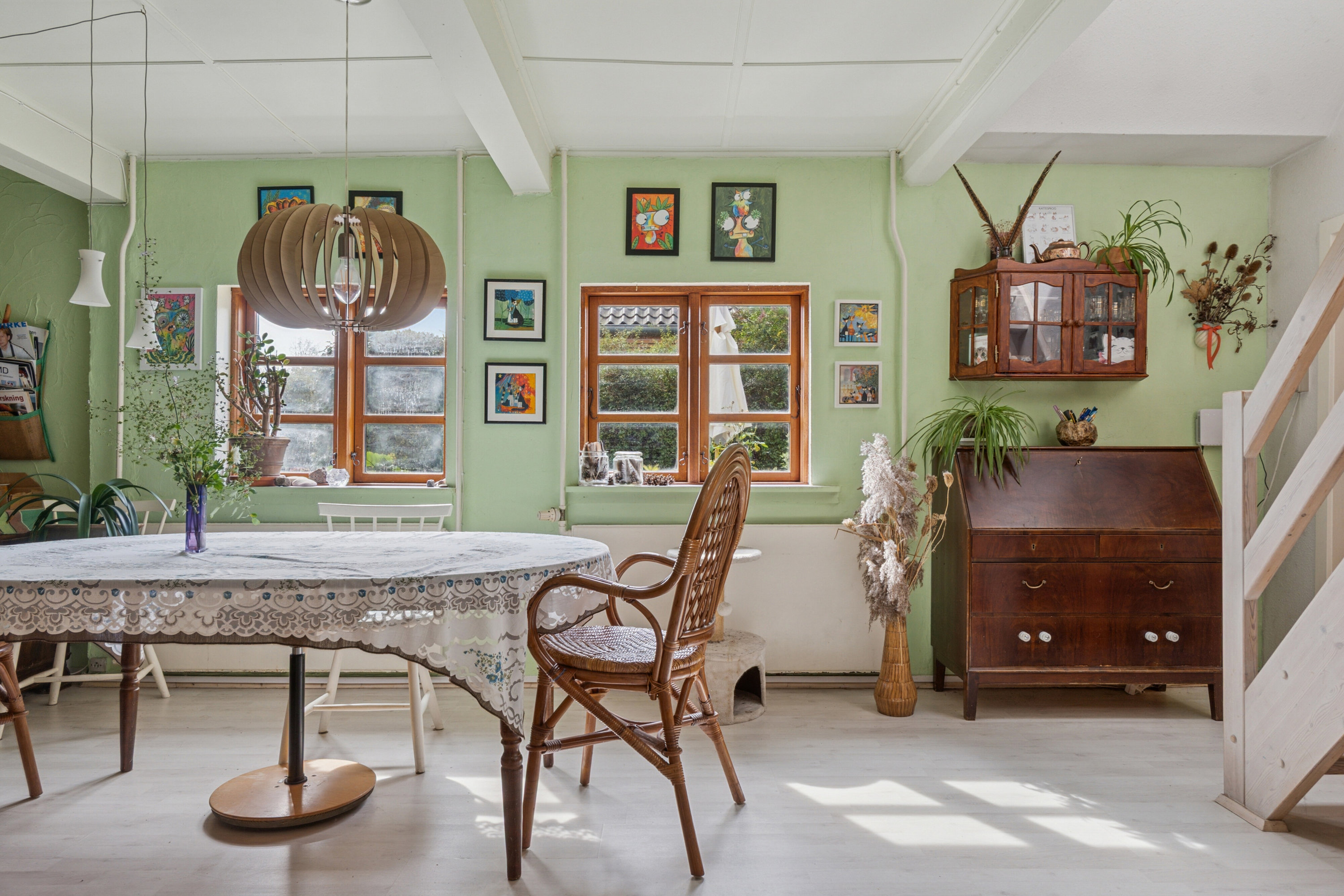 Fremhævet spisestue billede i fuldskærmstilstand. Billede af Bøllemosen 10, 5771 Stenstrup