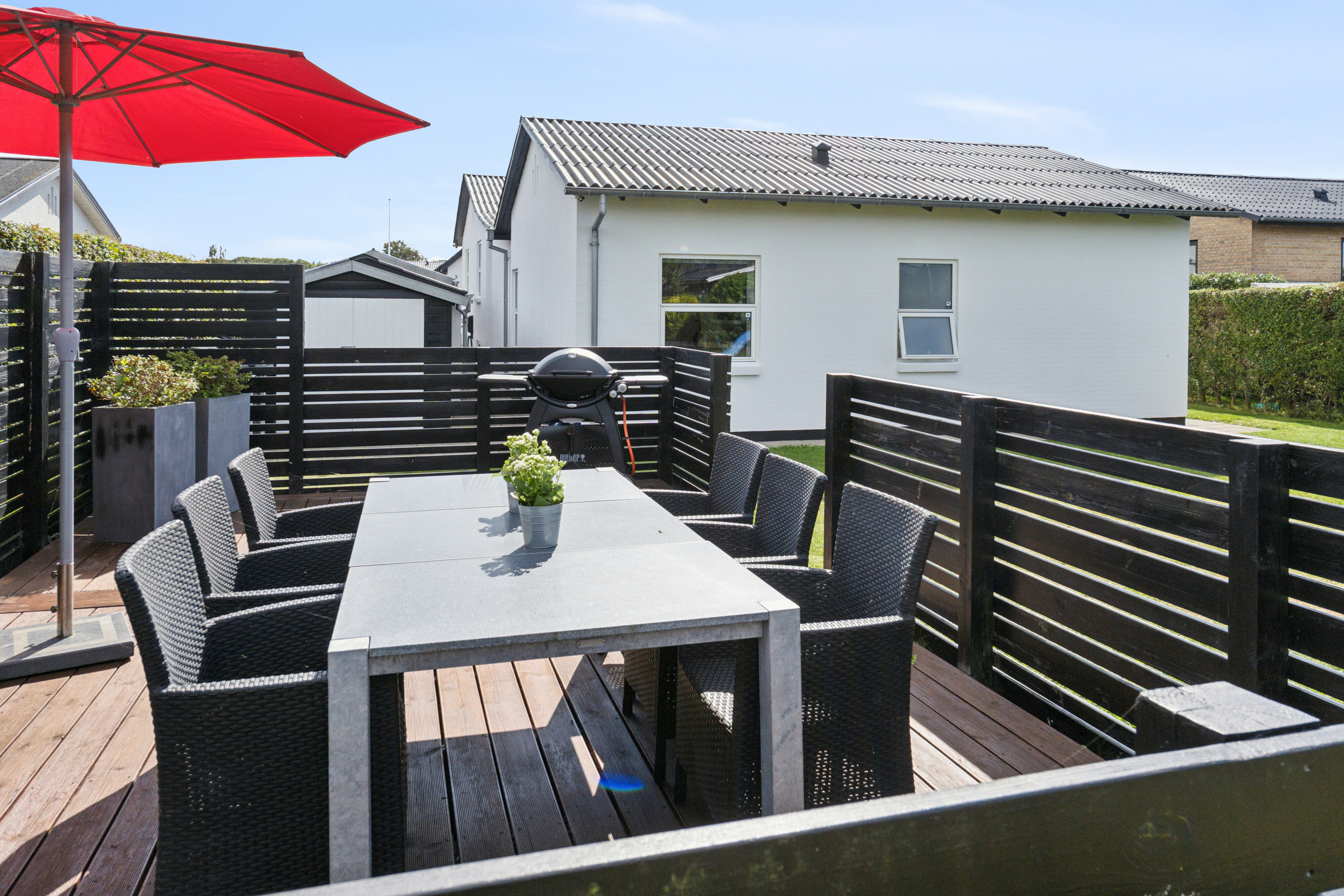 Fremhævet udendørs billede i fuldskærmstilstand. Billede af Frejasvej 6, 9800 Hjørring