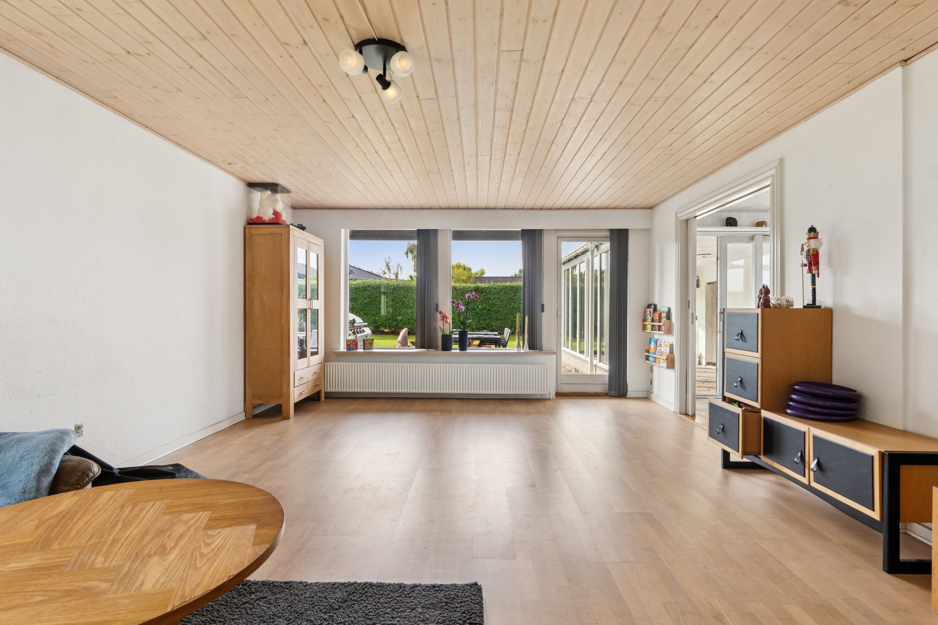 Fremhævet stue billede i fuldskærmstilstand. Billede af Søndervænget 44, Hvidbjerg, 7790 Thyholm