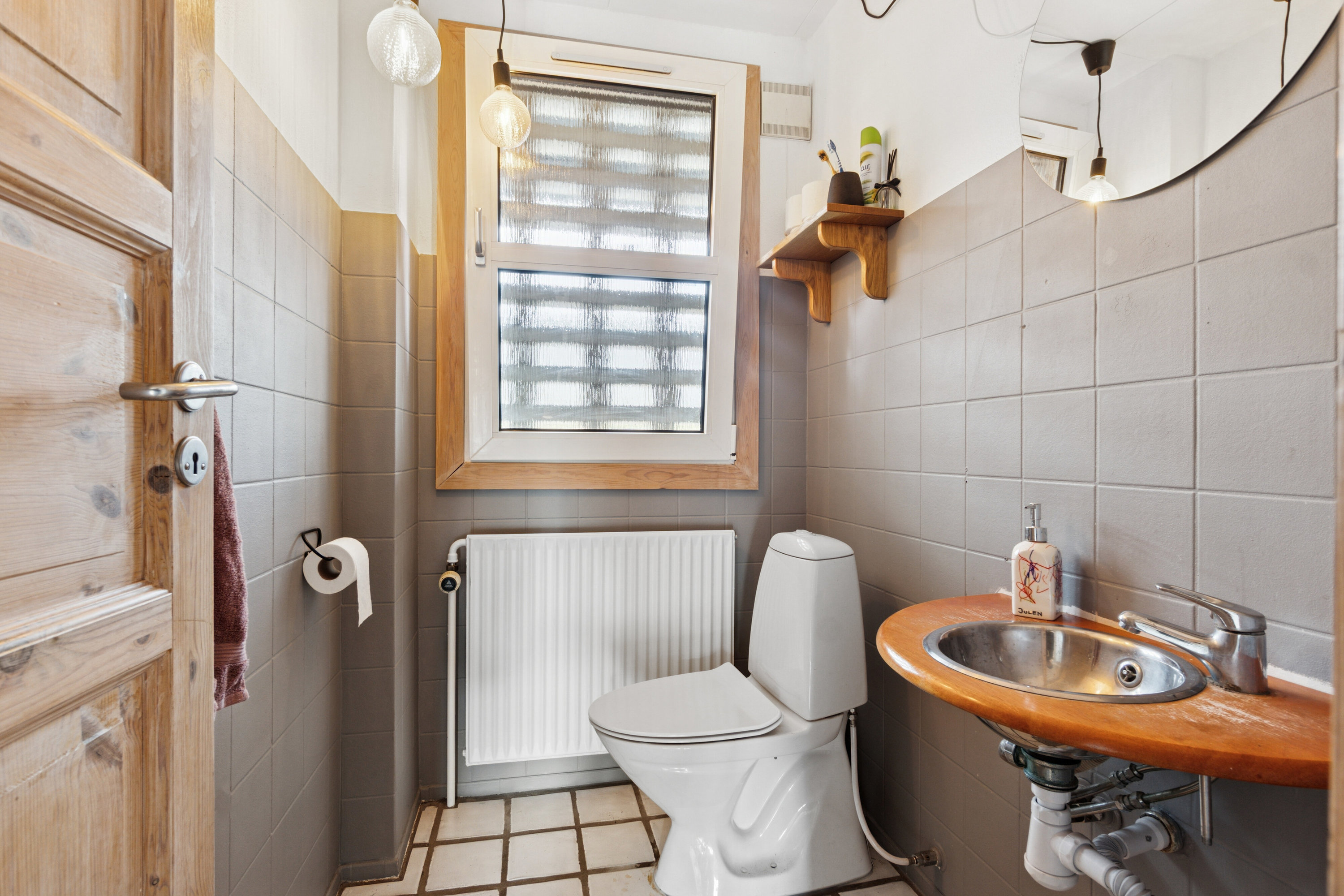 Fremhævet badeværelse billede i fuldskærmstilstand. Billede af Søndervænget 44, Hvidbjerg, 7790 Thyholm