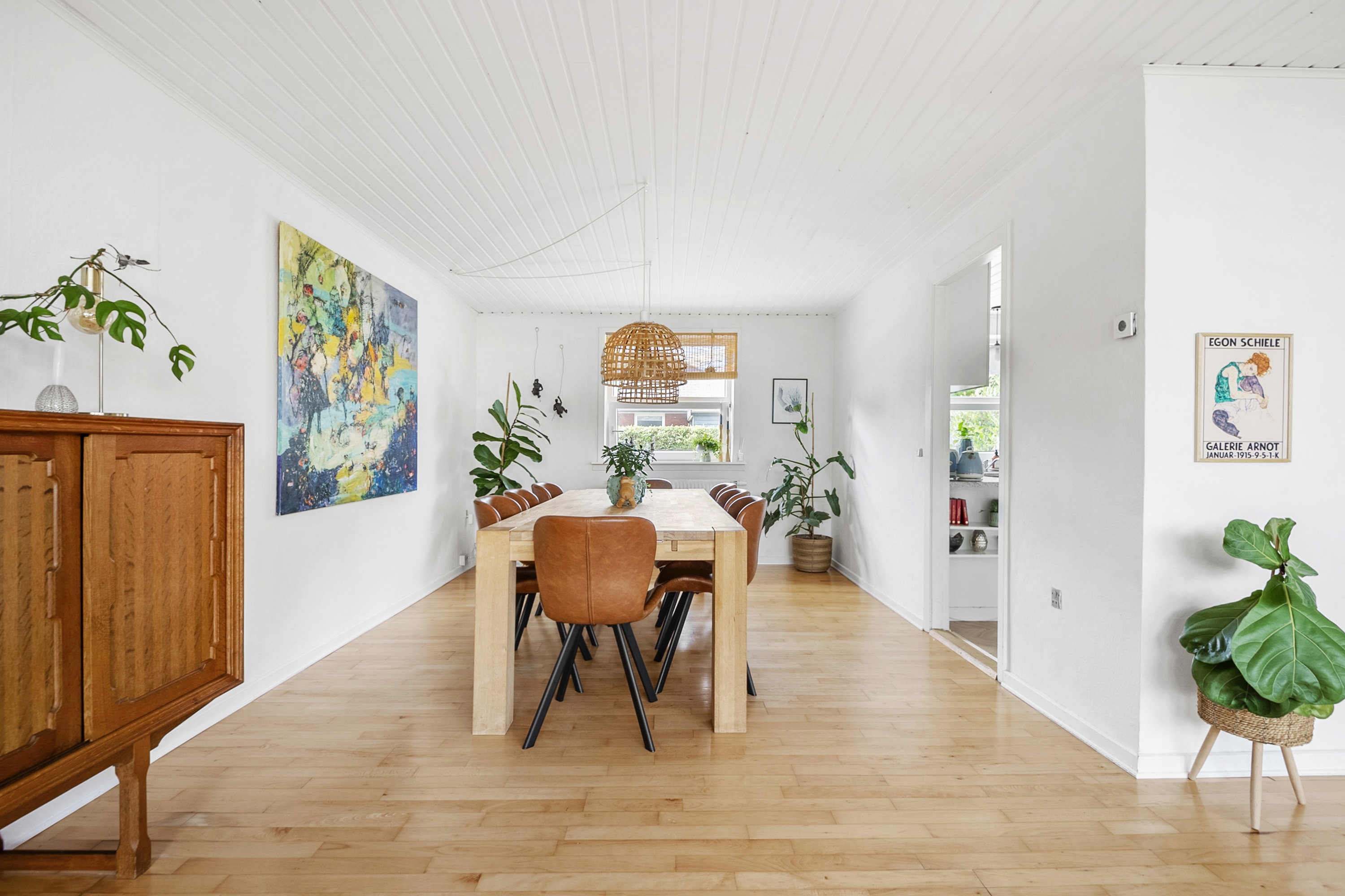 Fremhævet spisestue billede i fuldskærmstilstand. Billede af Fyrrelunden 64, 6705 Esbjerg Ø