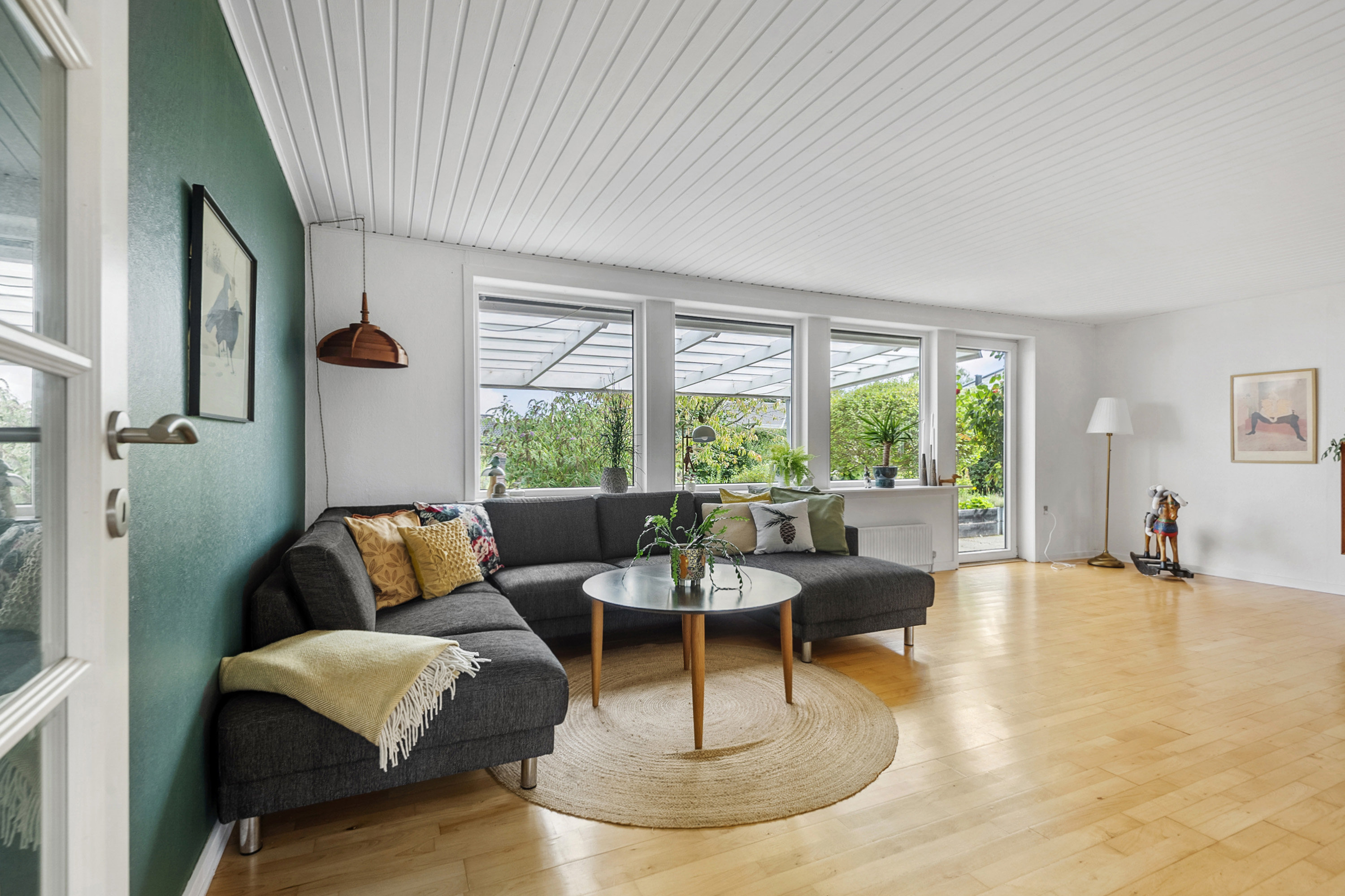 Miniaturebillede 1: stue. Billede af Fyrrelunden 64, 6705 Esbjerg Ø