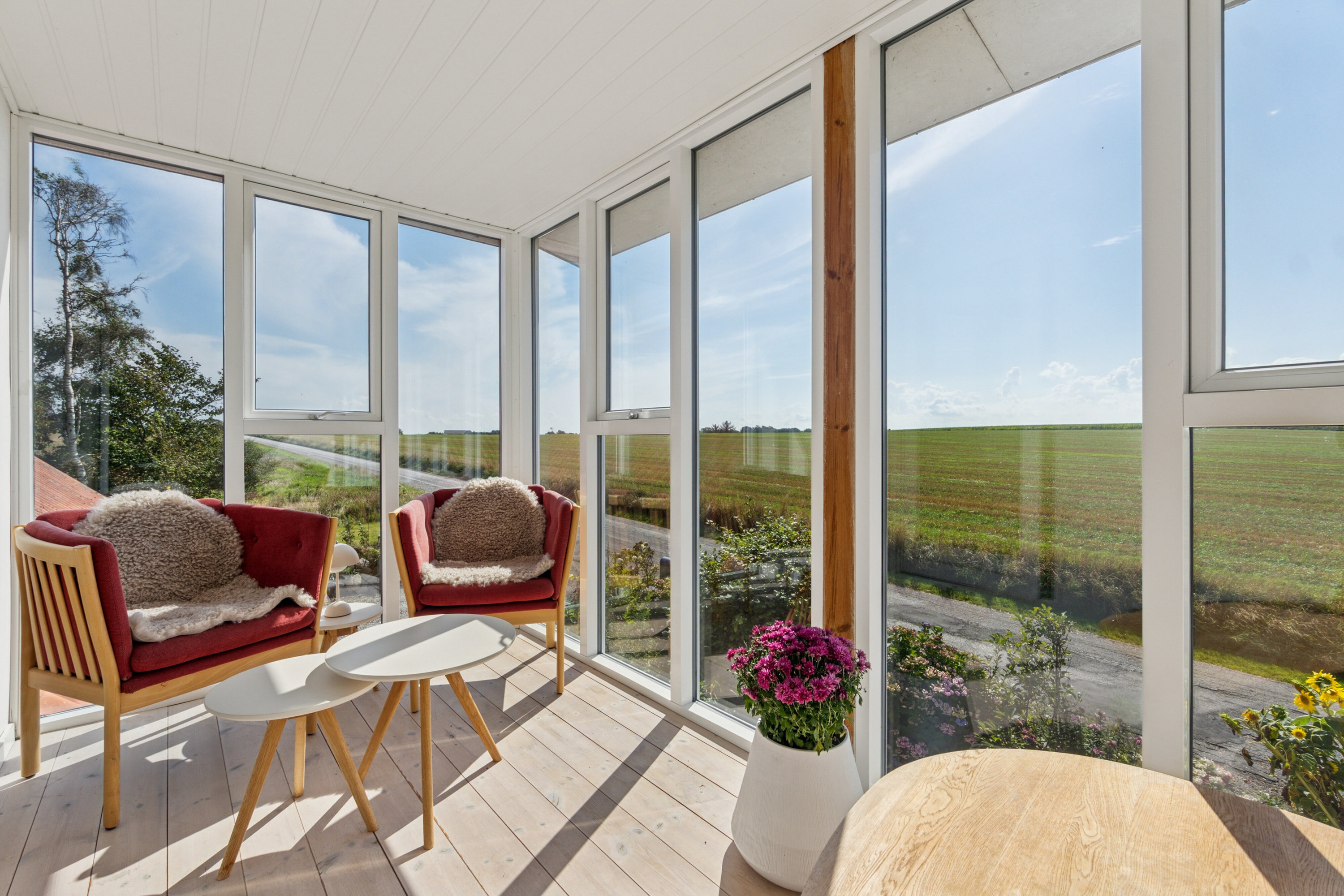 Fremhævet terrasse billede i fuldskærmstilstand. Billede af Frimervej 1, 7742 Vesløs