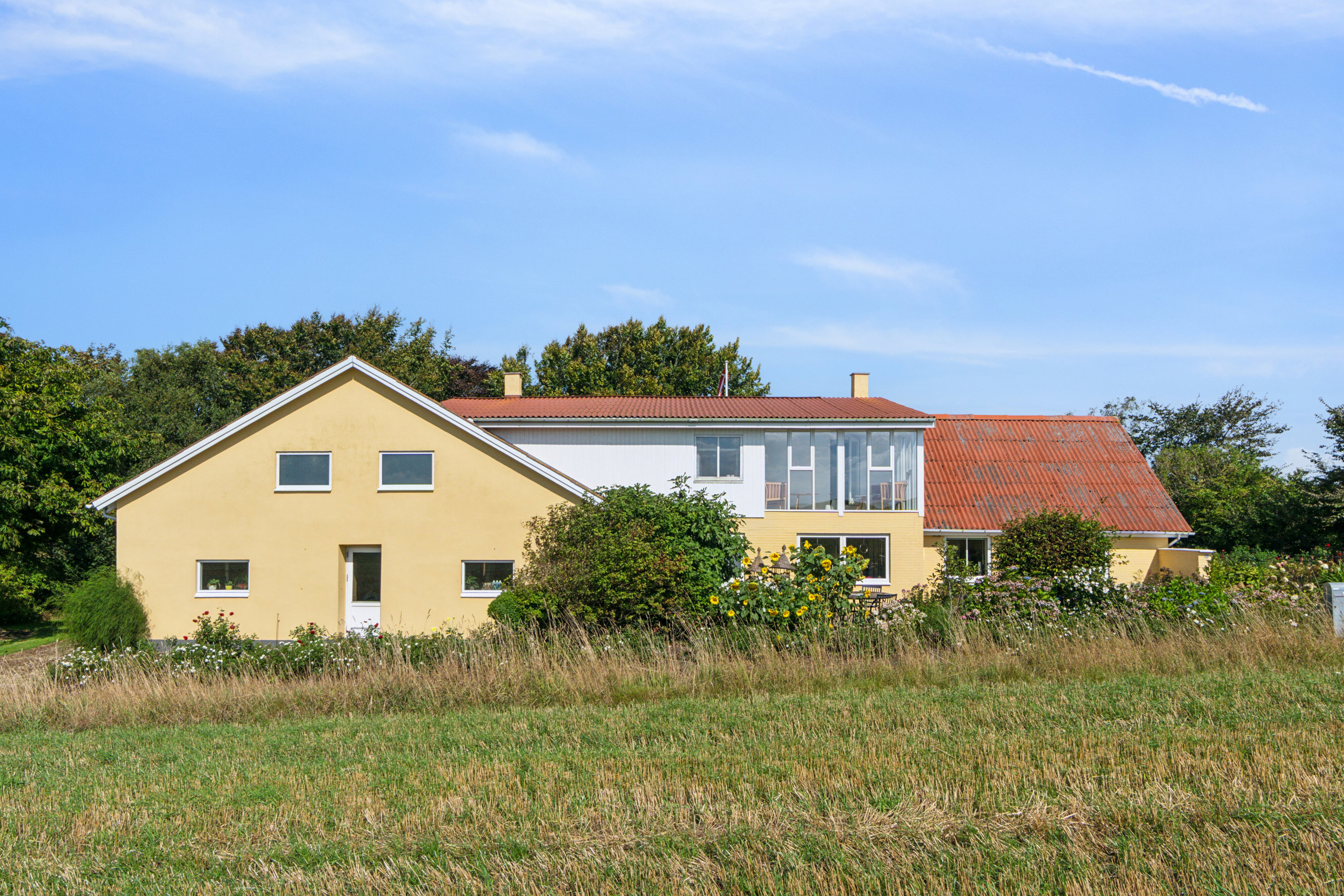 Fremhævet set fra haven billede i fuldskærmstilstand. Billede af Frimervej 1, 7742 Vesløs