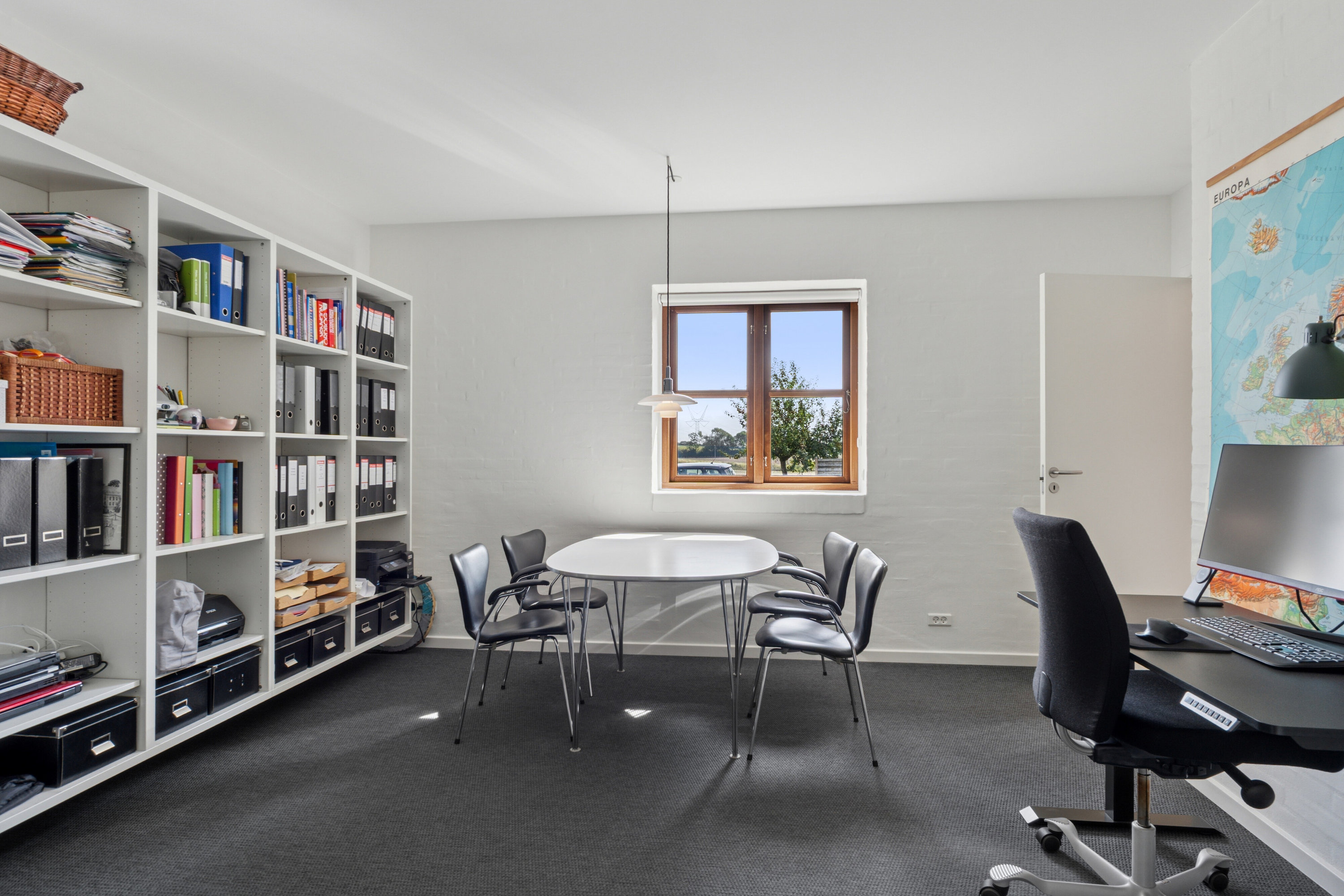 Fremhævet terrasse billede i fuldskærmstilstand. Billede af Mosegårdvej 6, Balslev, 5592 Ejby