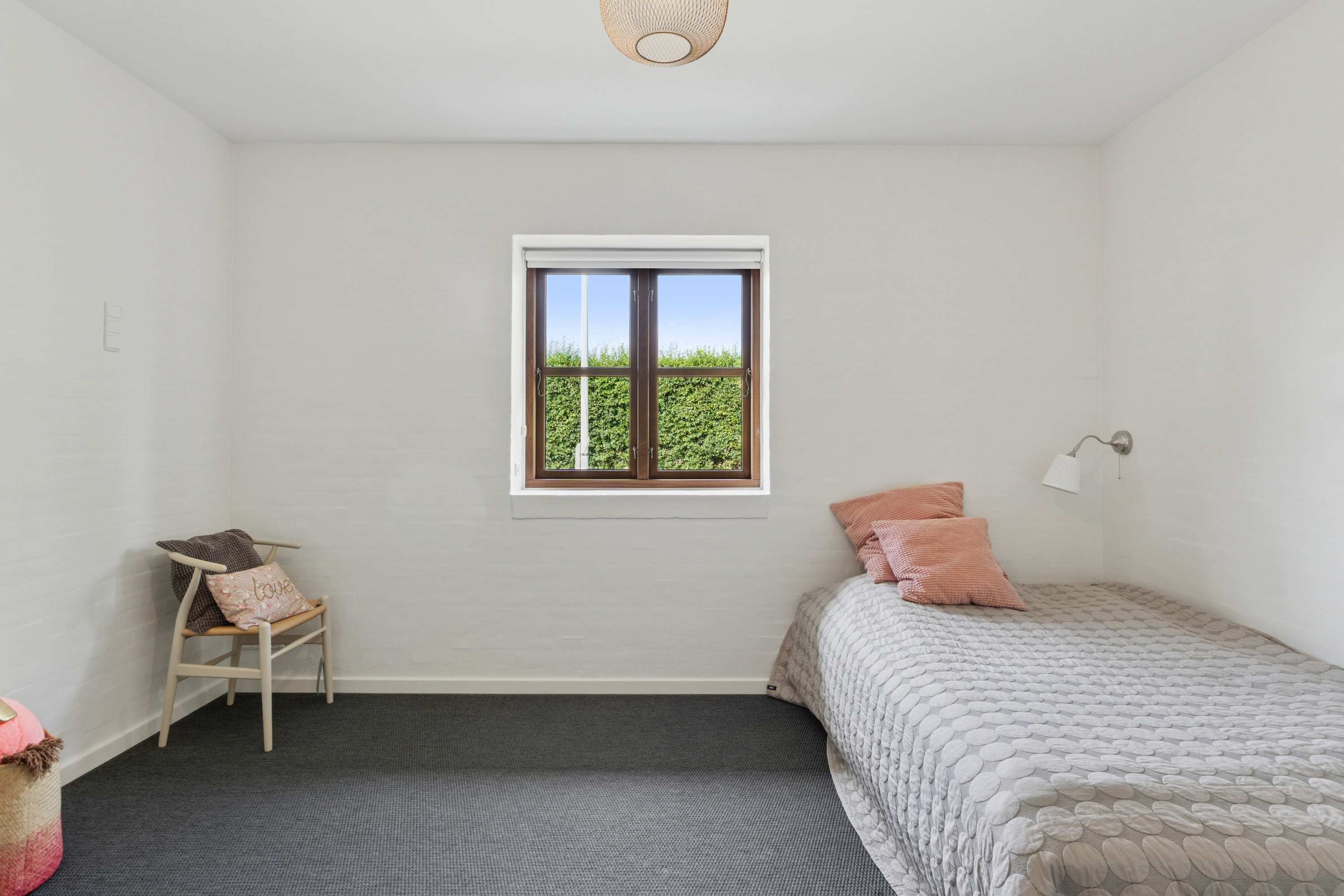 Fremhævet soveværelse billede i fuldskærmstilstand. Billede af Mosegårdvej 6, Balslev, 5592 Ejby