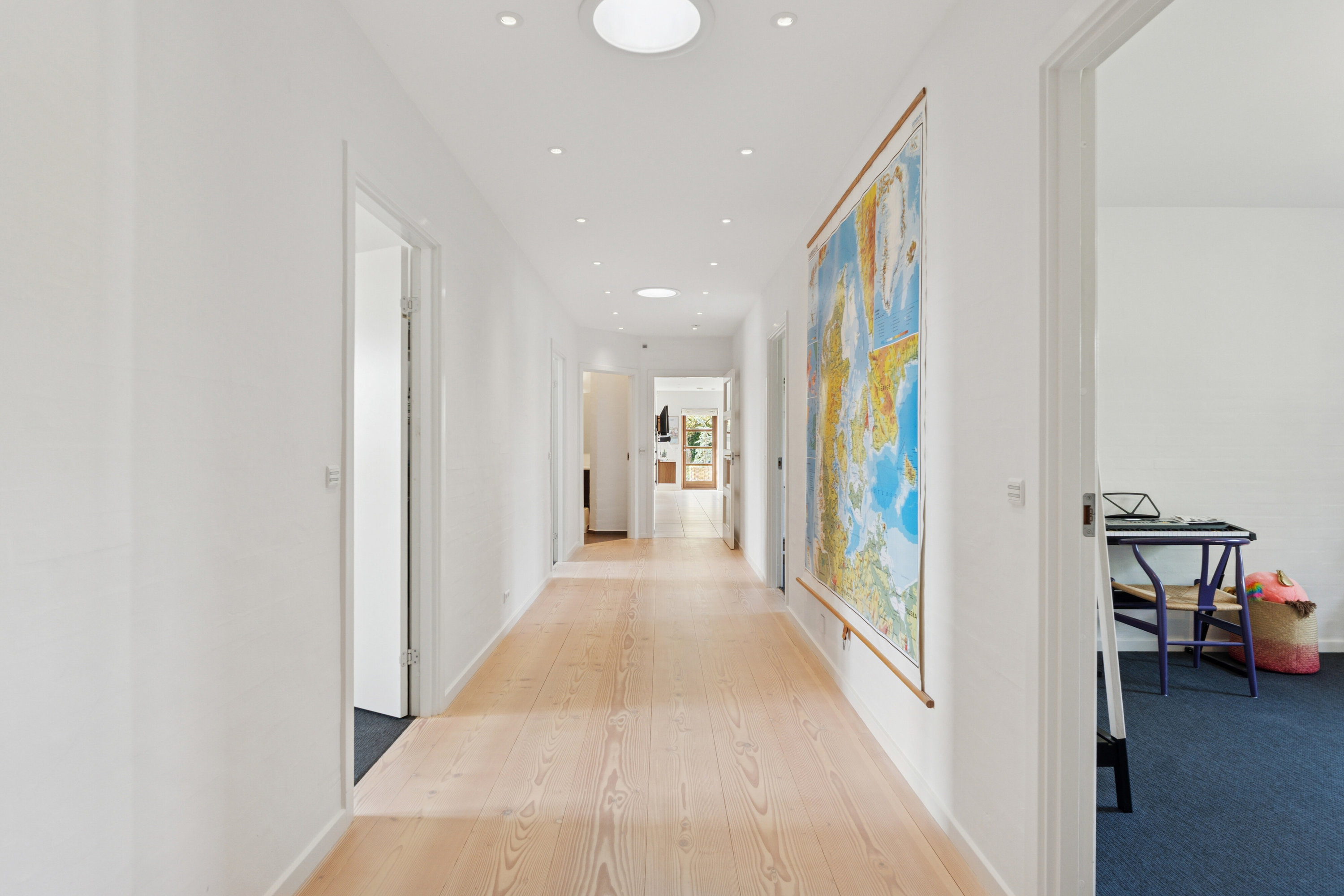 Fremhævet gang billede i fuldskærmstilstand. Billede af Mosegårdvej 6, Balslev, 5592 Ejby