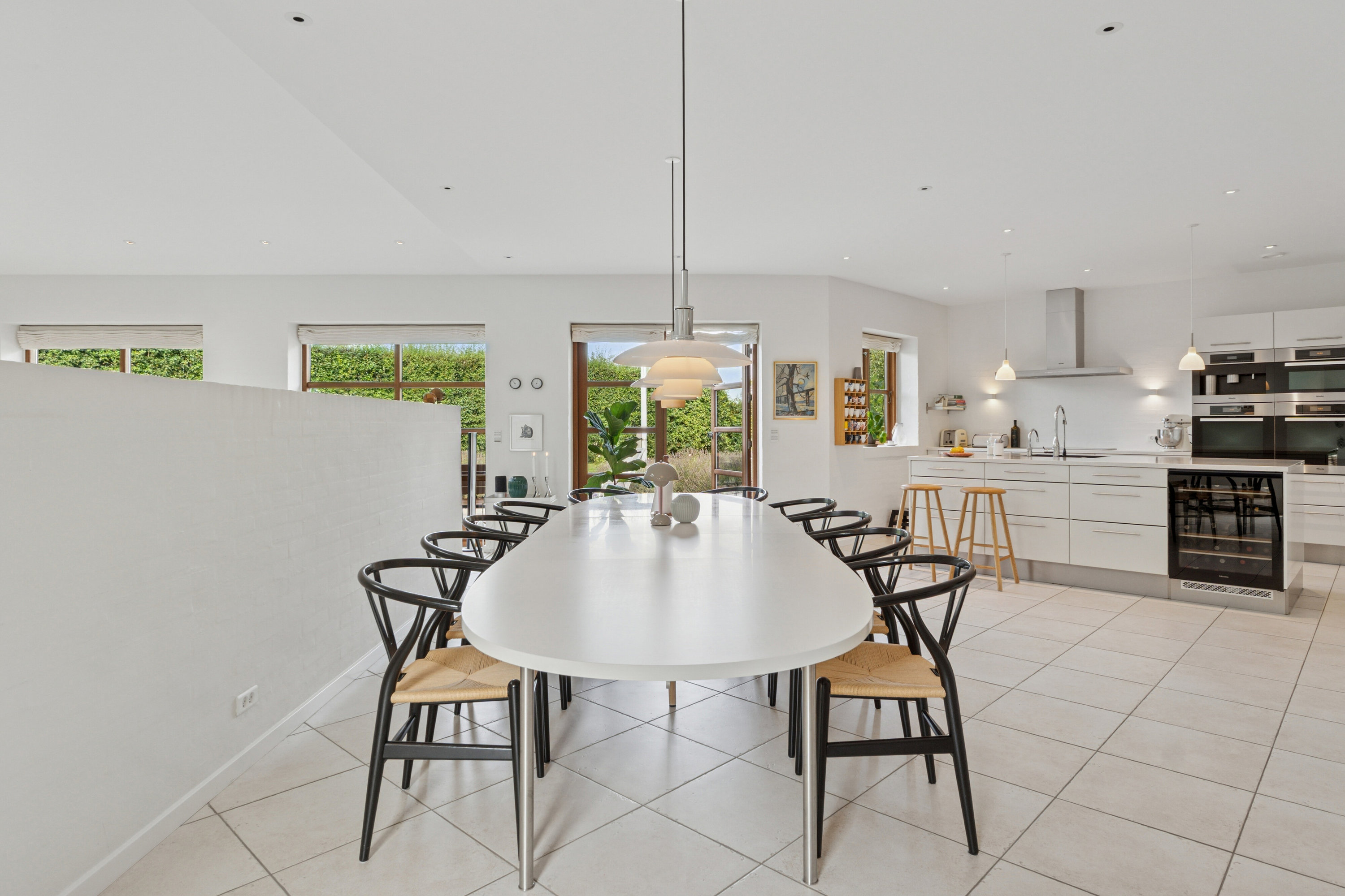 Fremhævet spisestue billede i fuldskærmstilstand. Billede af Mosegårdvej 6, Balslev, 5592 Ejby