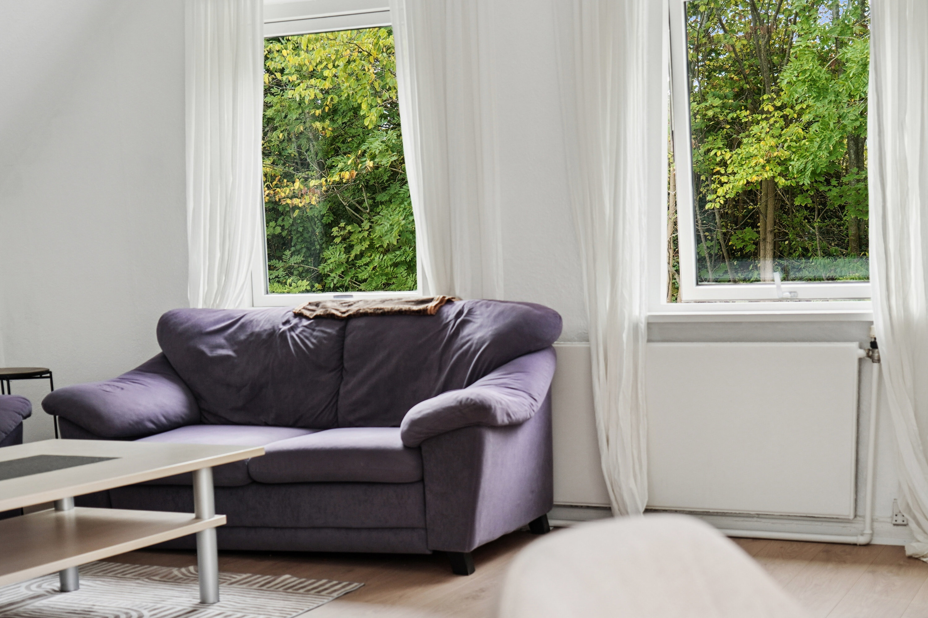 Fremhævet stue billede i fuldskærmstilstand. Billede af Nordre Banevej 8, st.. +1., 4300 Holbæk